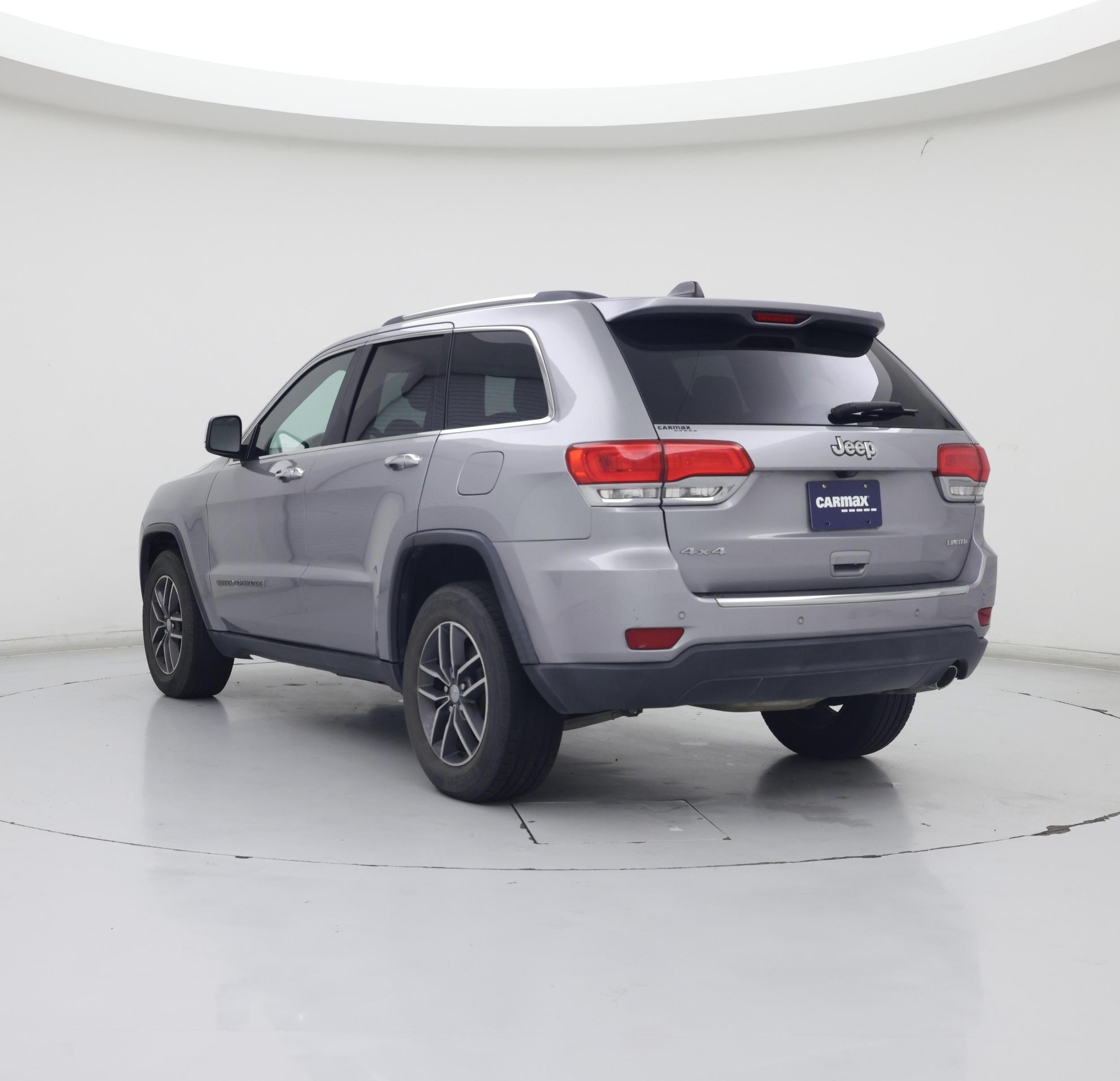 Thumbnail: 2017 Jeep Grand Cherokee - 2