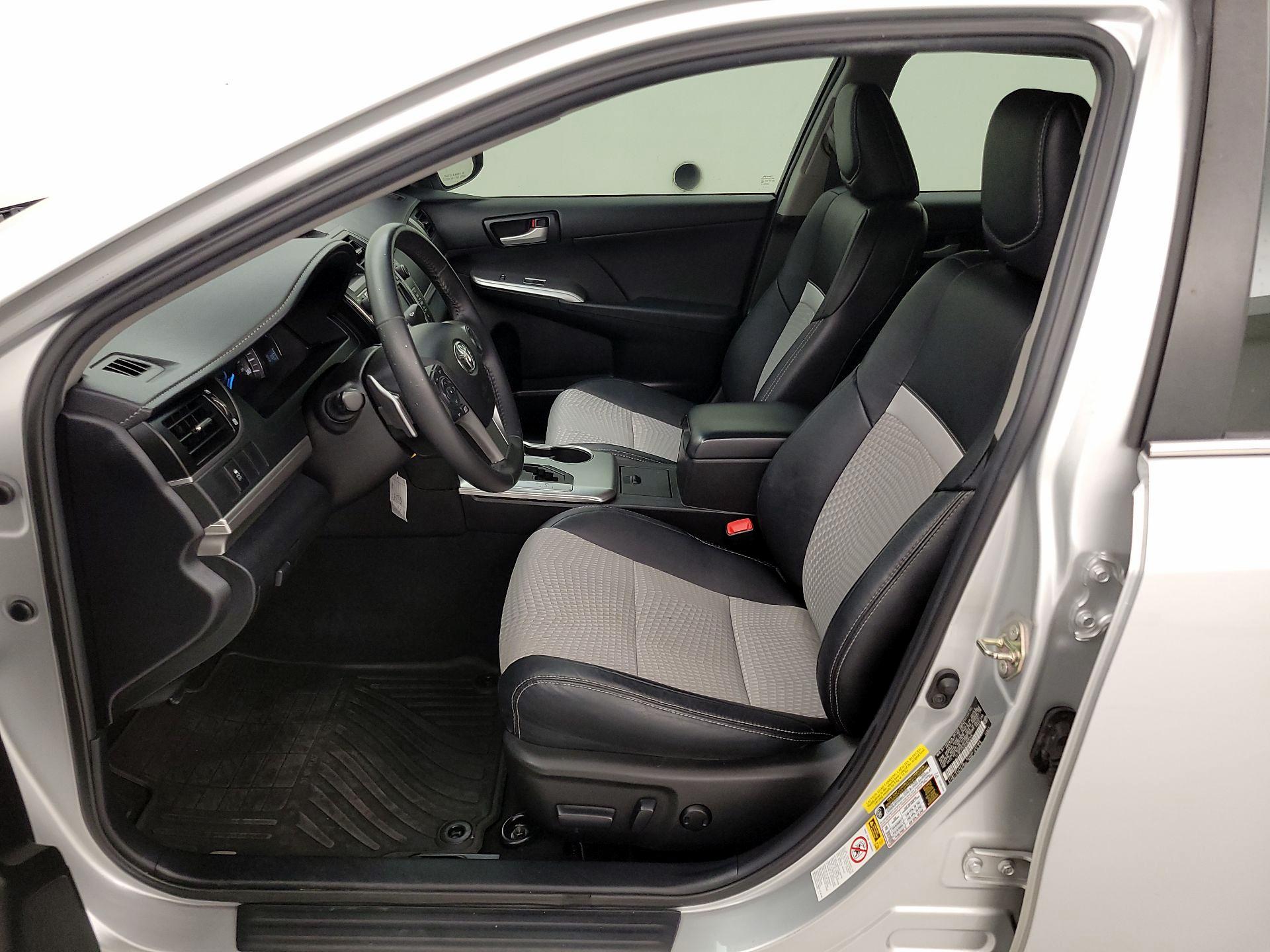 Thumbnail: 2014 Toyota Camry - 11