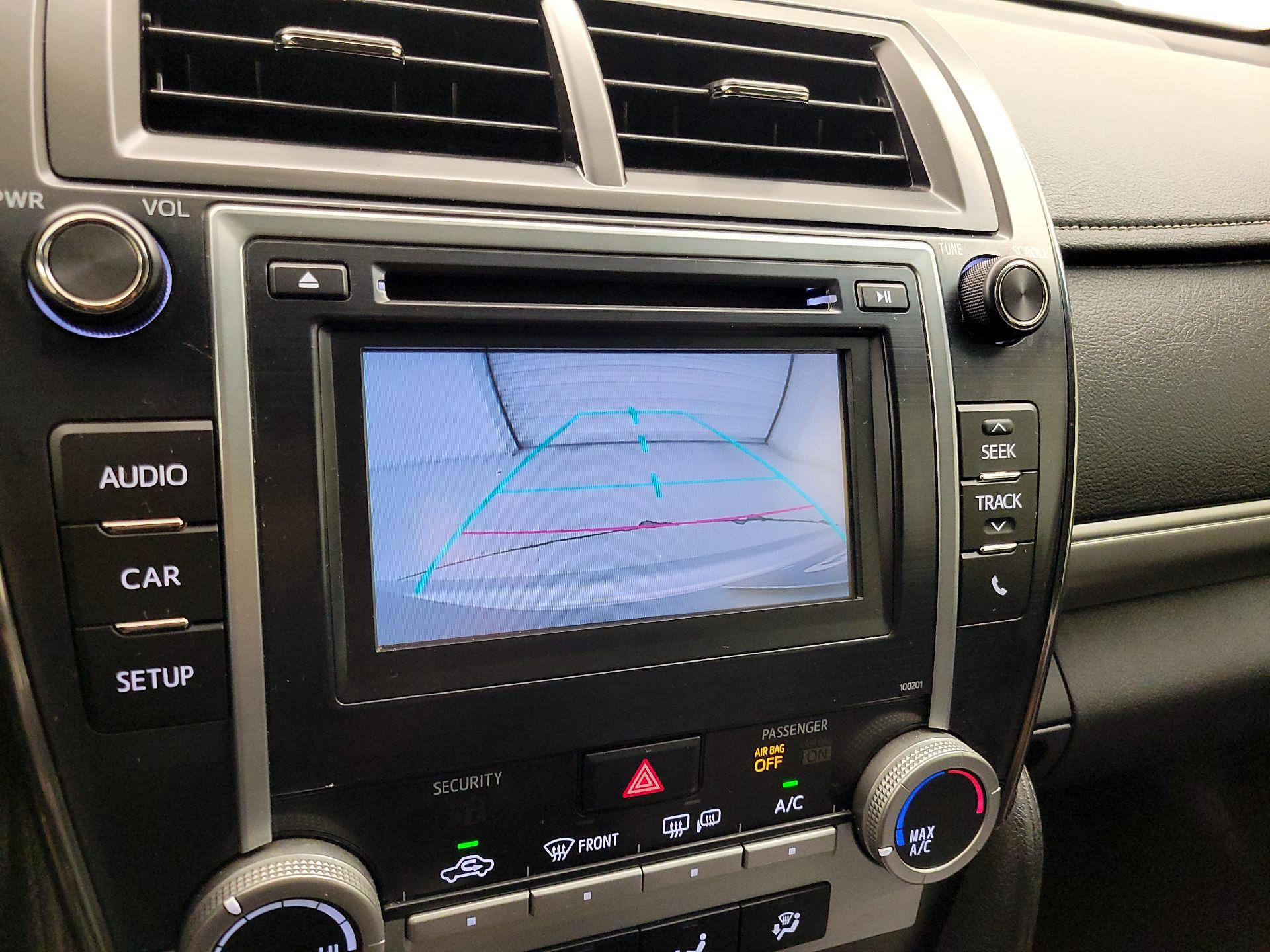 Thumbnail: 2014 Toyota Camry - 14