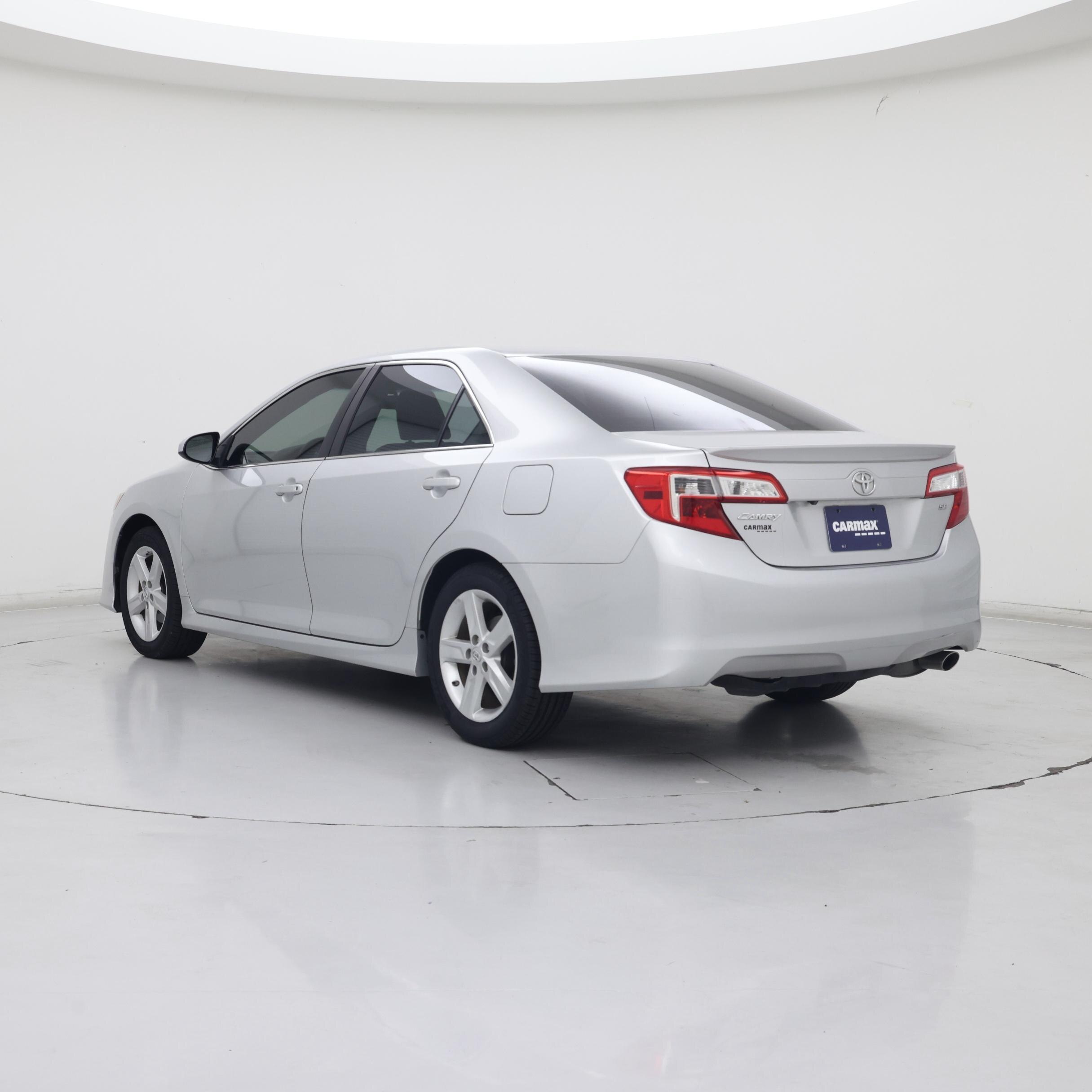 Thumbnail: 2014 Toyota Camry - 2