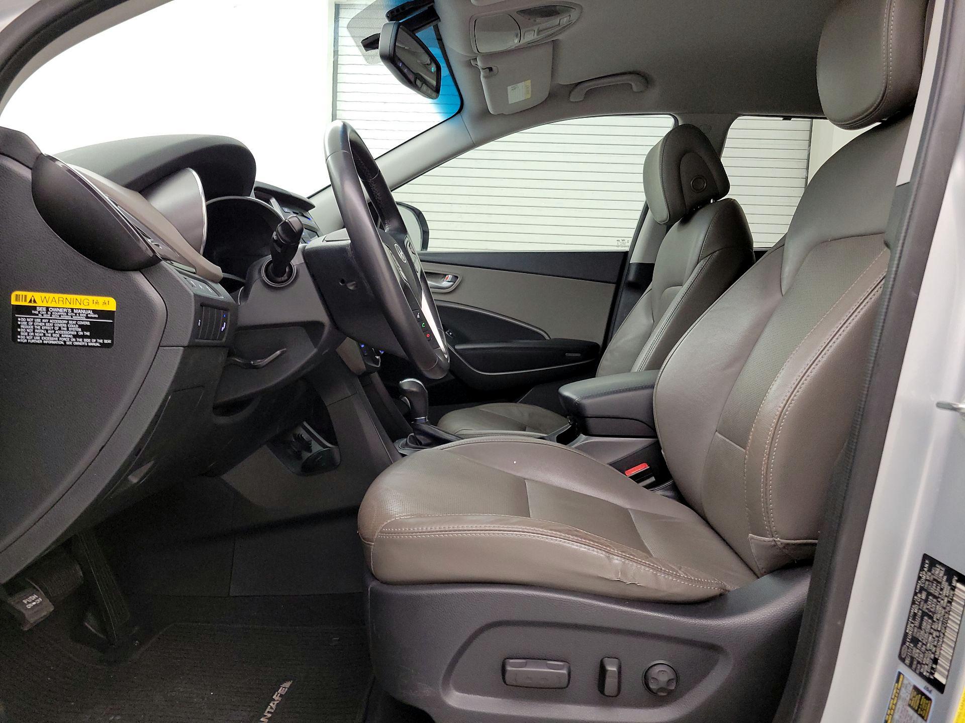 Thumbnail: 2015 Hyundai Santa Fe - 11