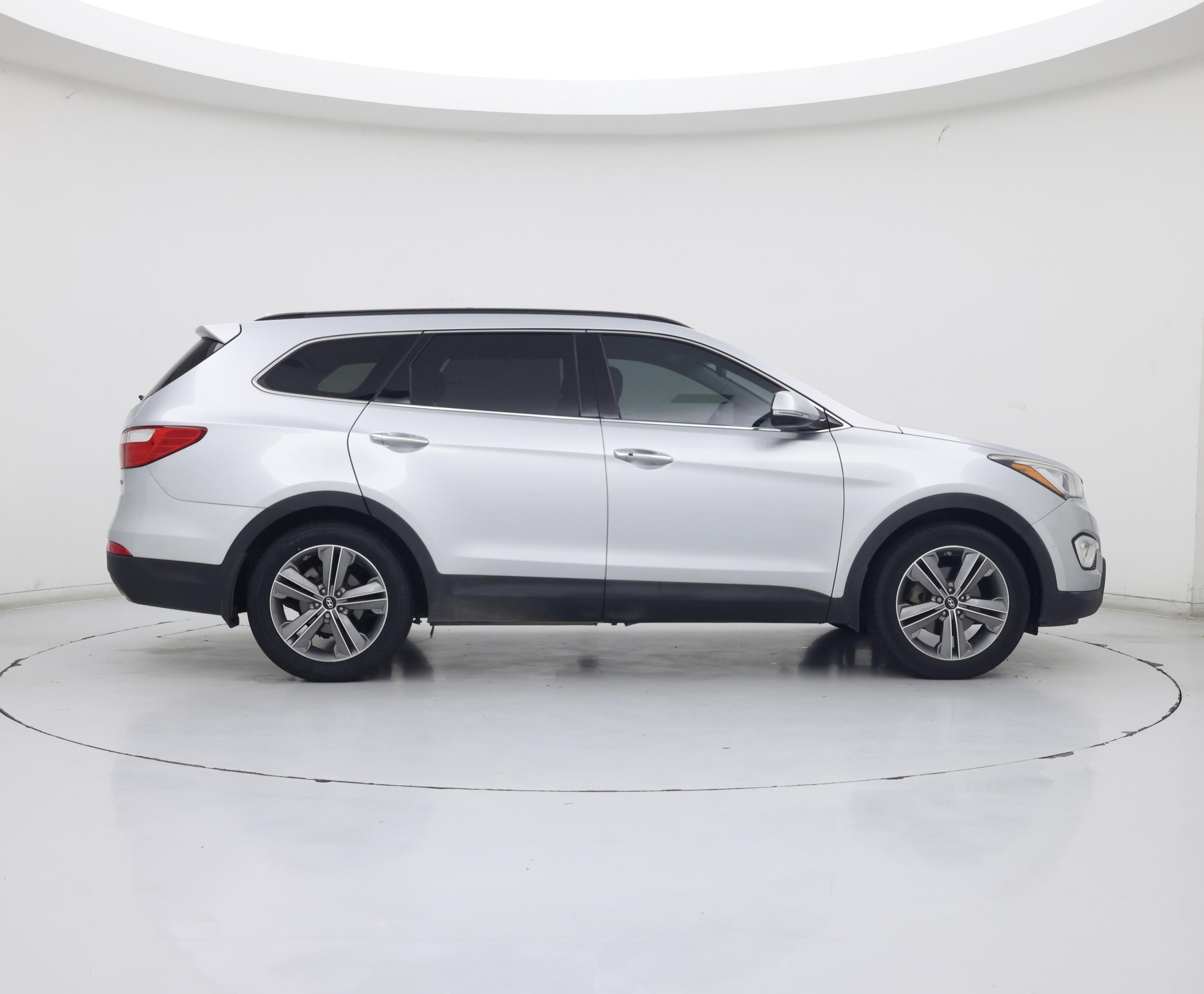 Thumbnail: 2015 Hyundai Santa Fe - 7