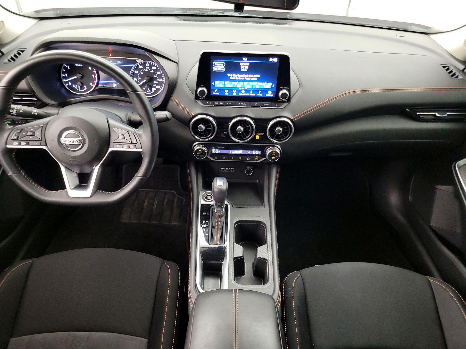 Thumbnail: 2022 Nissan Sentra - 9