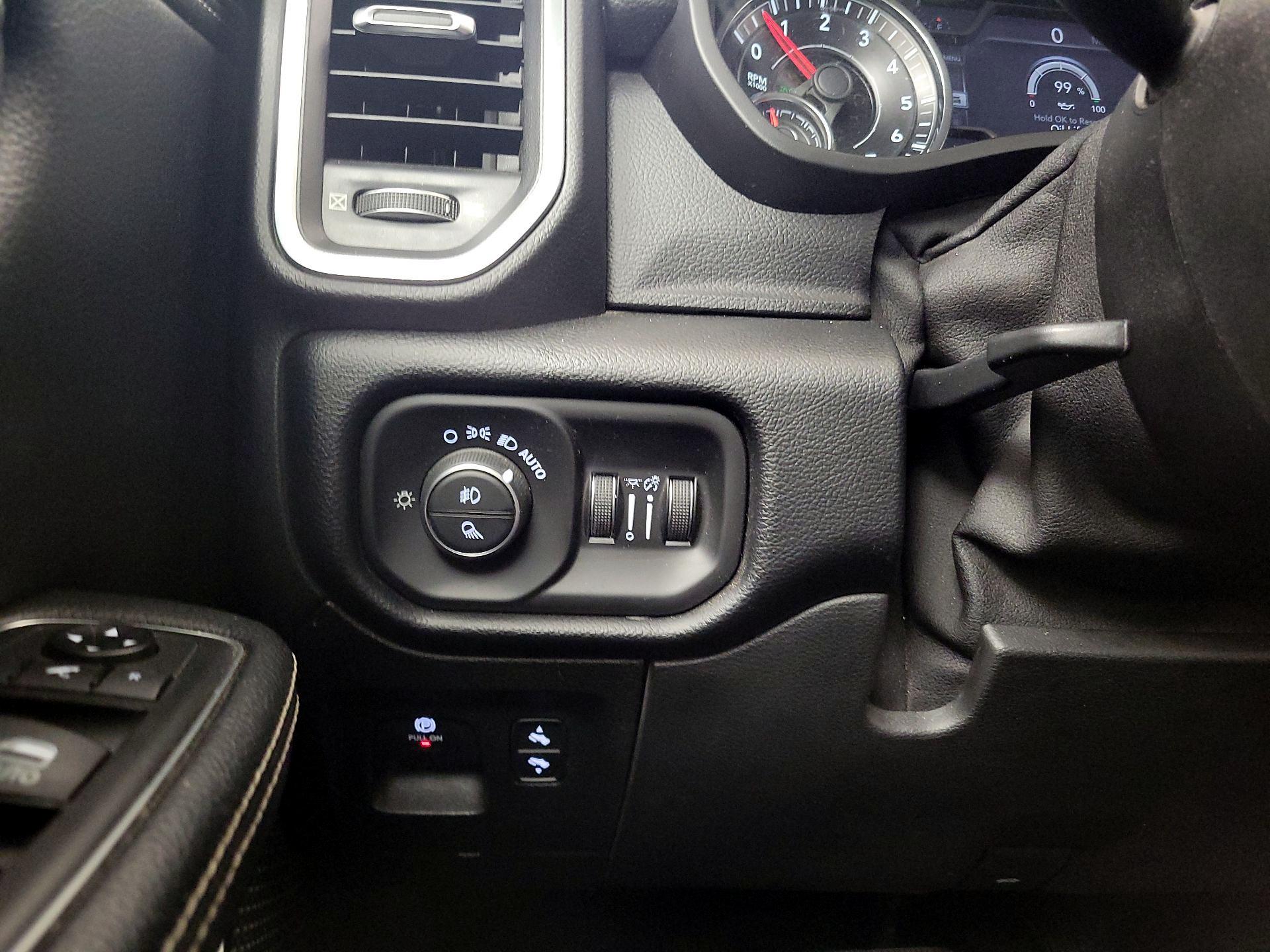 Thumbnail: 2019 RAM 1500 - 13