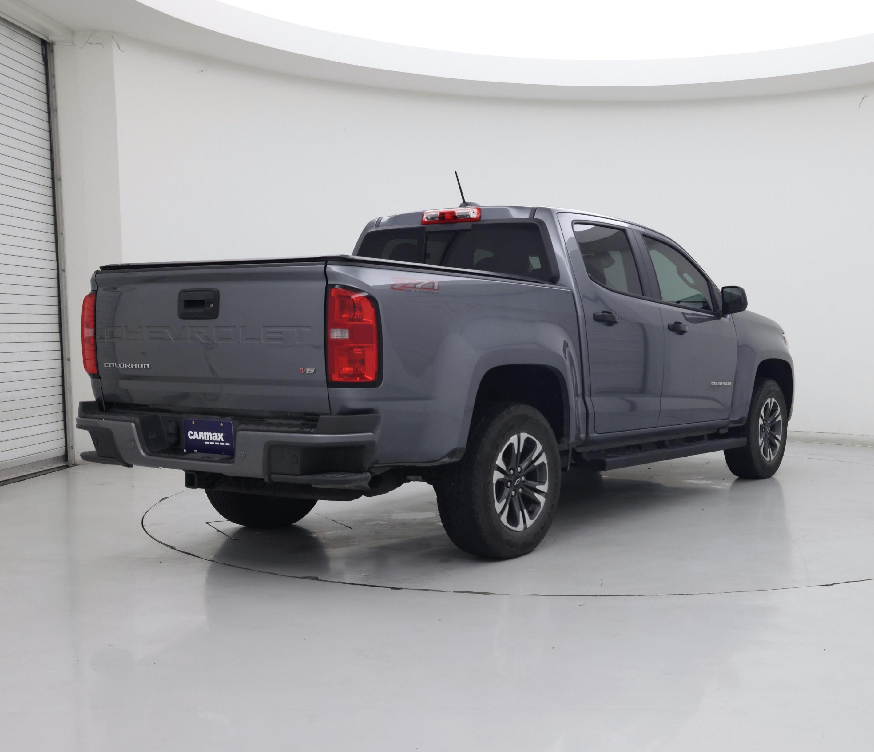 Thumbnail: 2022 Chevrolet Colorado - 8