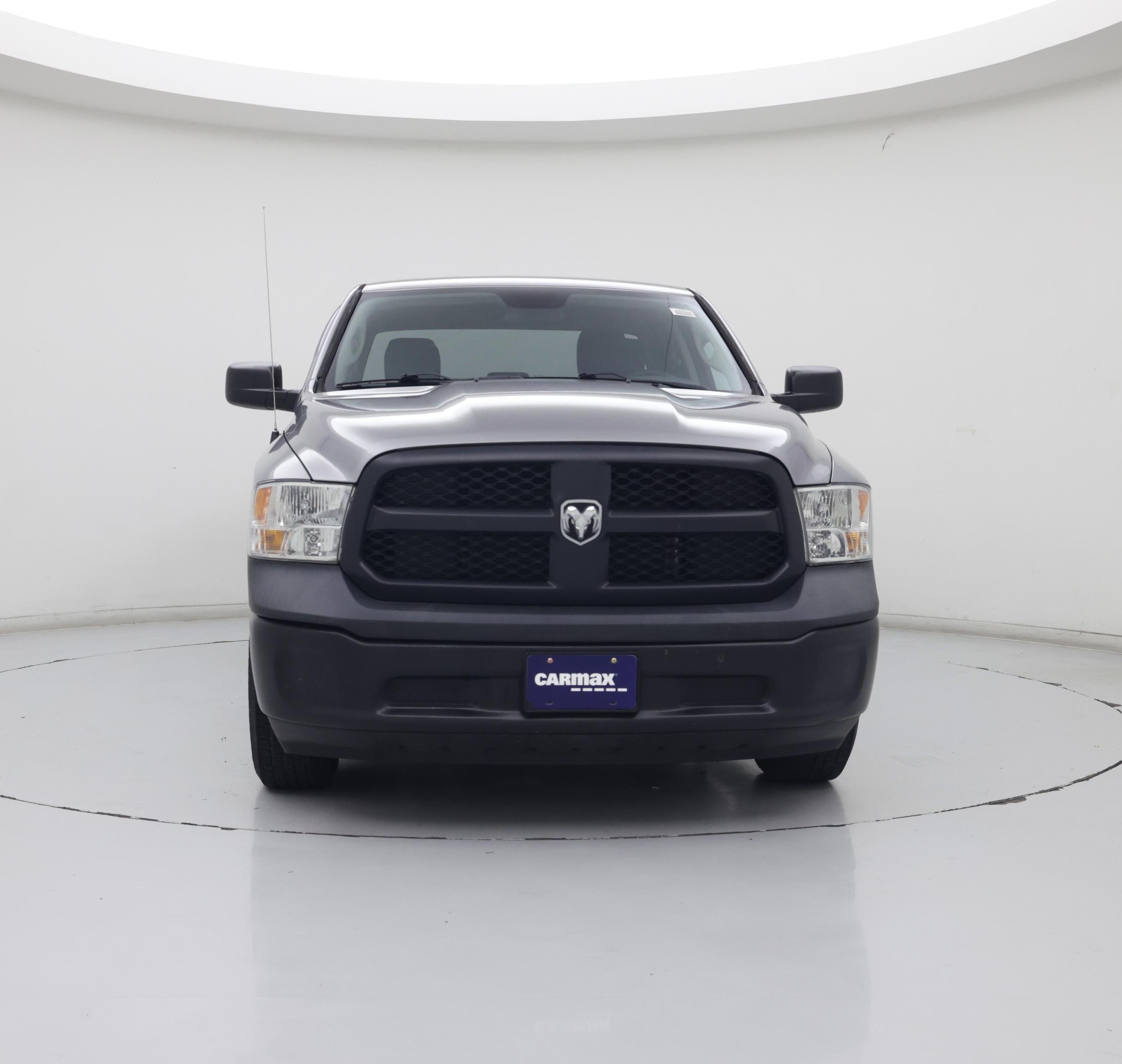 Thumbnail: 2019 RAM 1500 Classic - 5