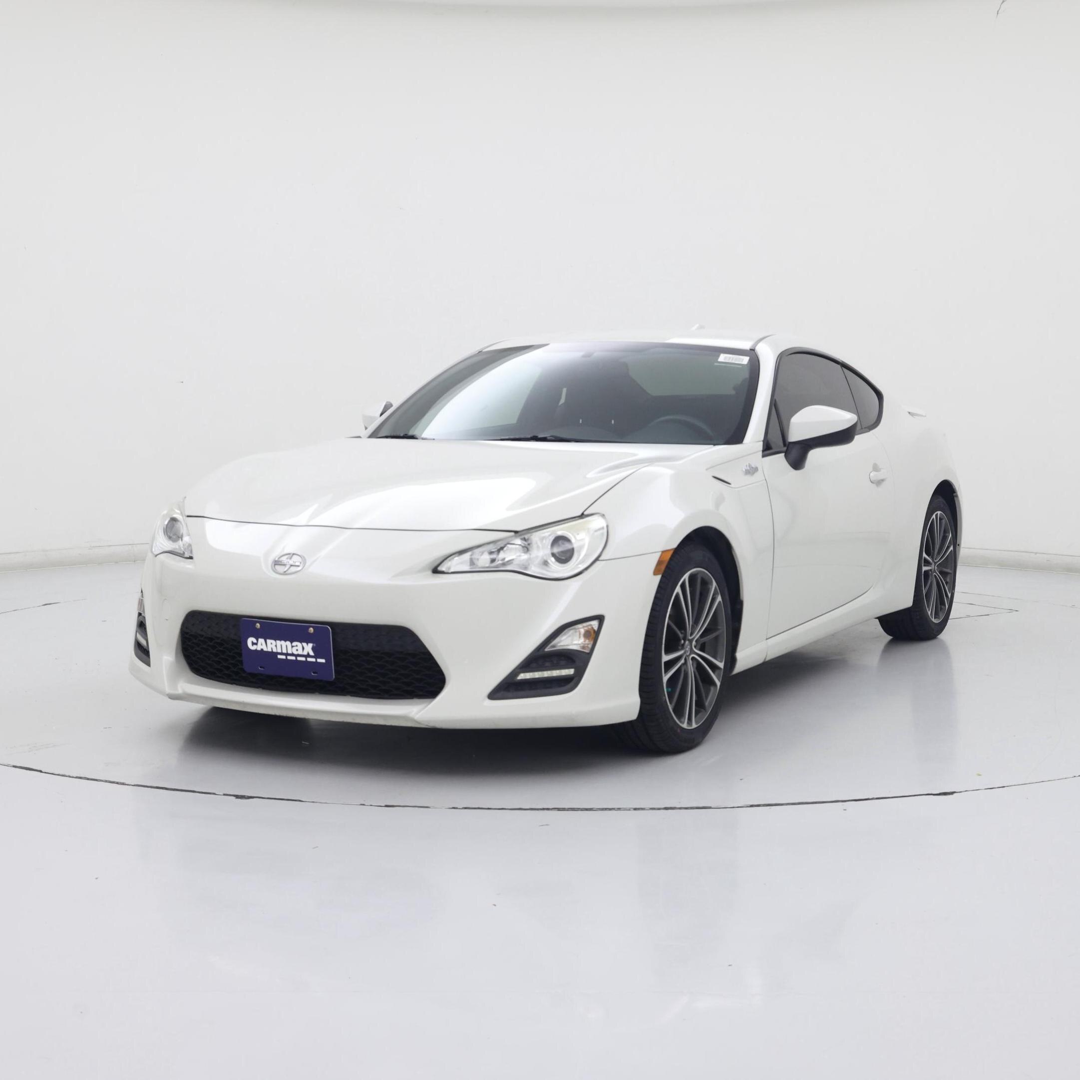 Thumbnail: 2015 Scion FR-S - 4