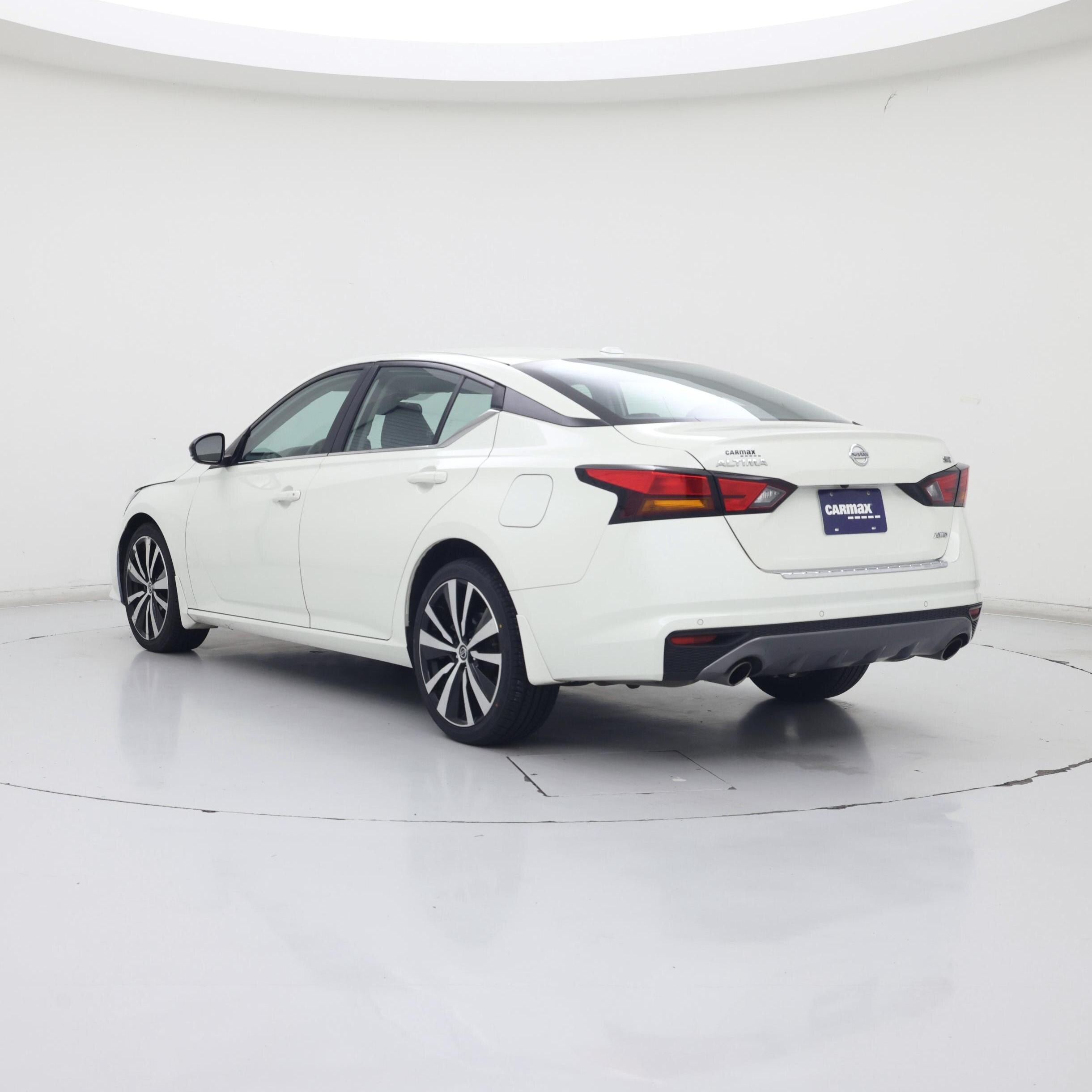 Thumbnail: 2020 Nissan Altima - 2