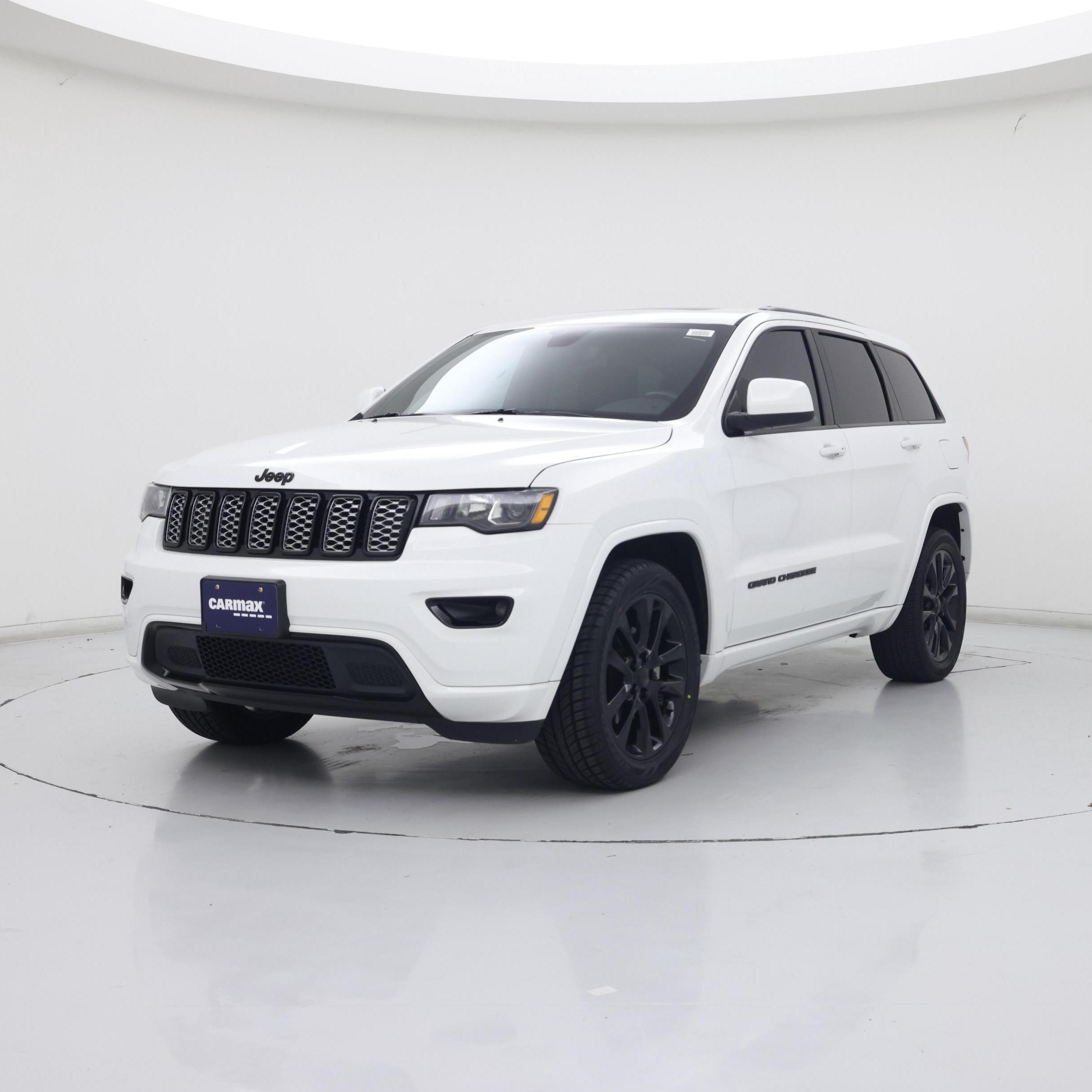 Thumbnail: 2020 Jeep Grand Cherokee - 4