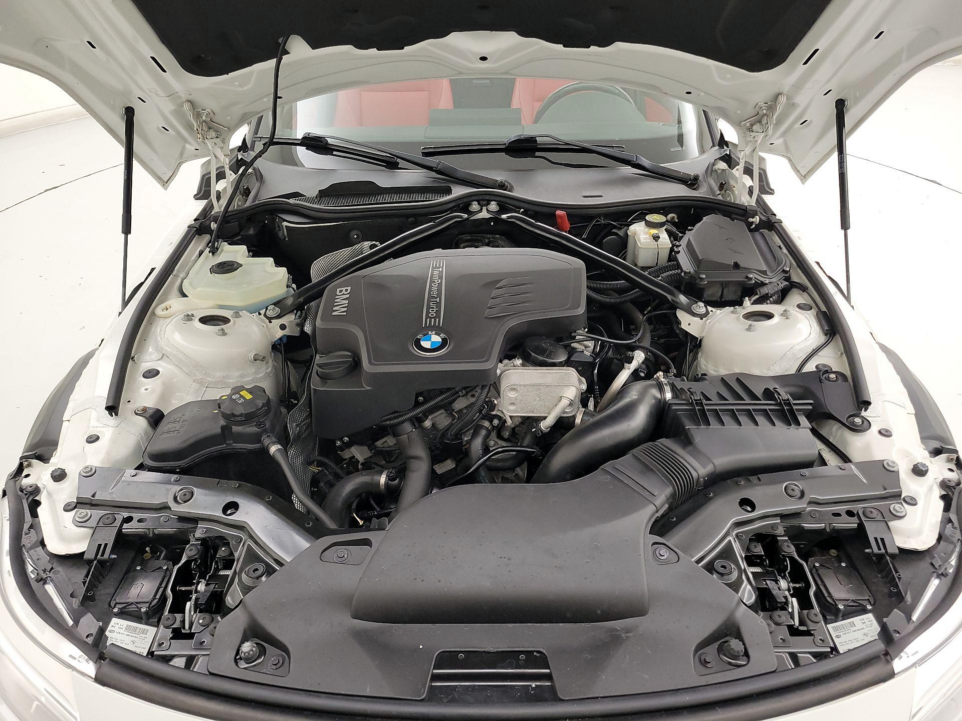 Thumbnail: 2014 BMW Z4 - 20
