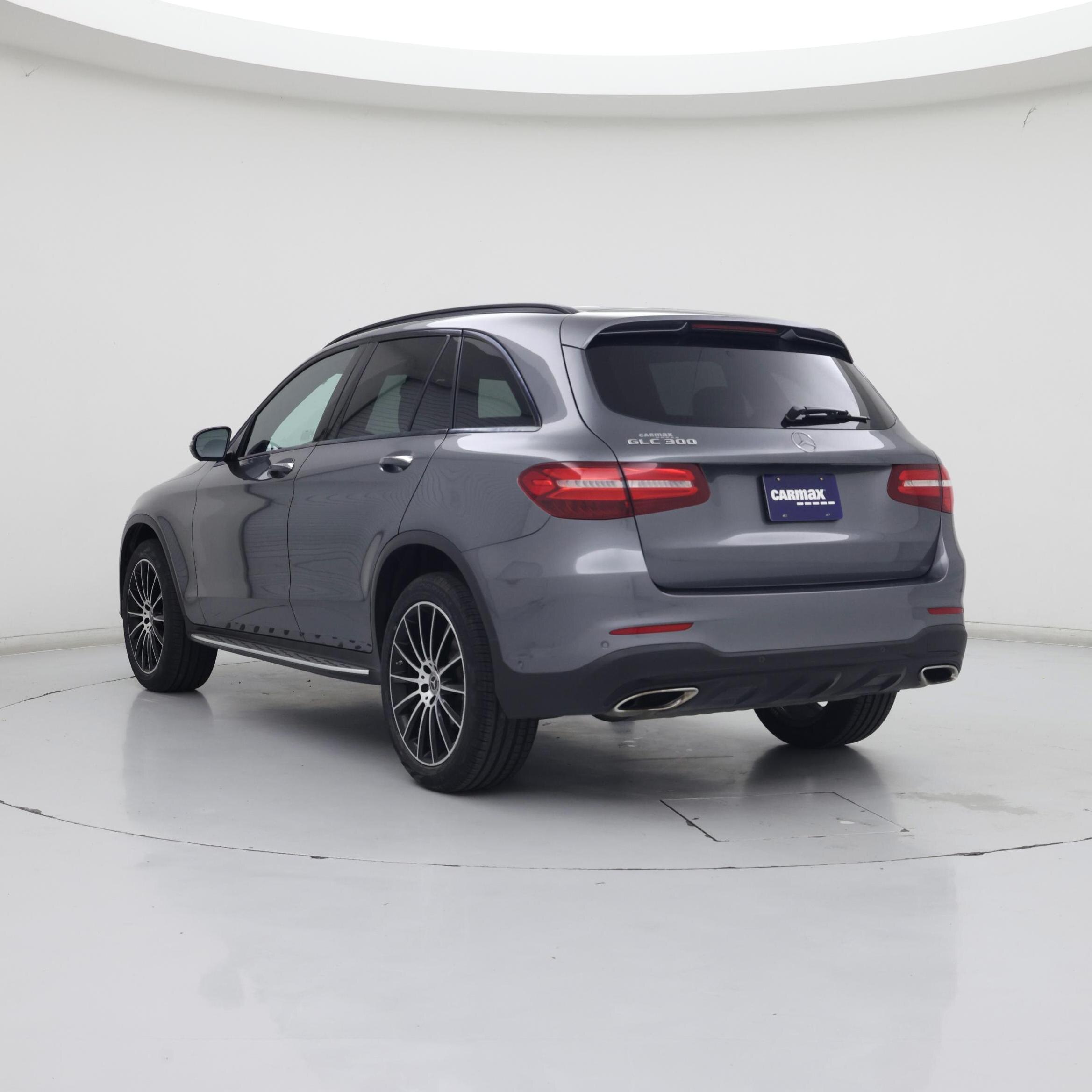 Thumbnail: 2019 Mercedes-Benz GLC - 2