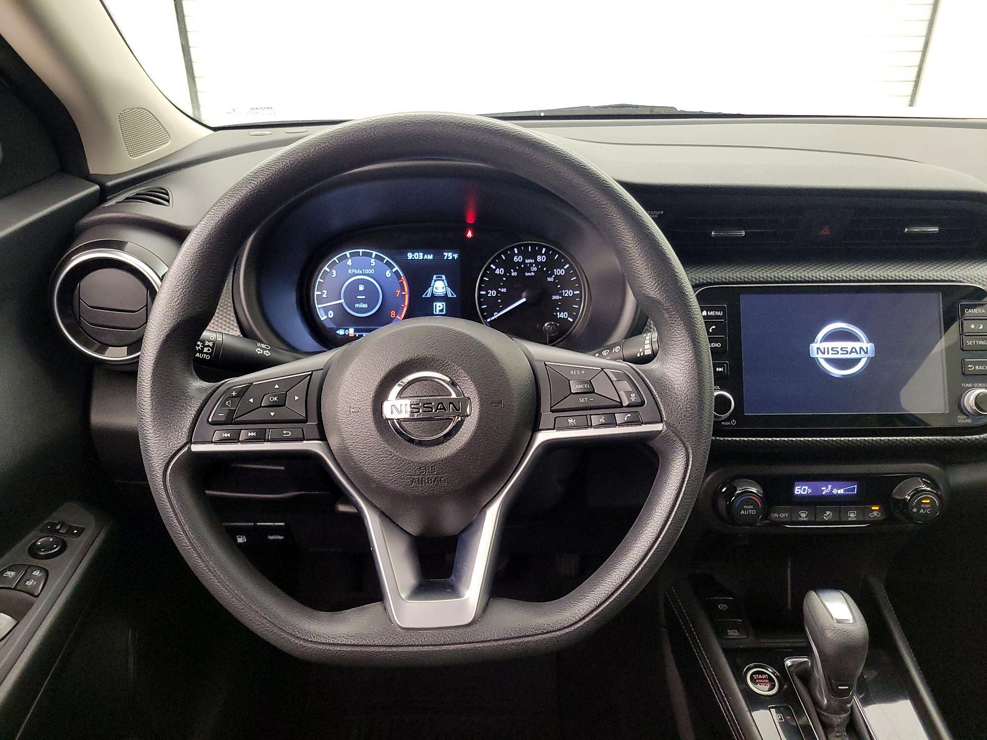 Thumbnail: 2021 Nissan Kicks - 10