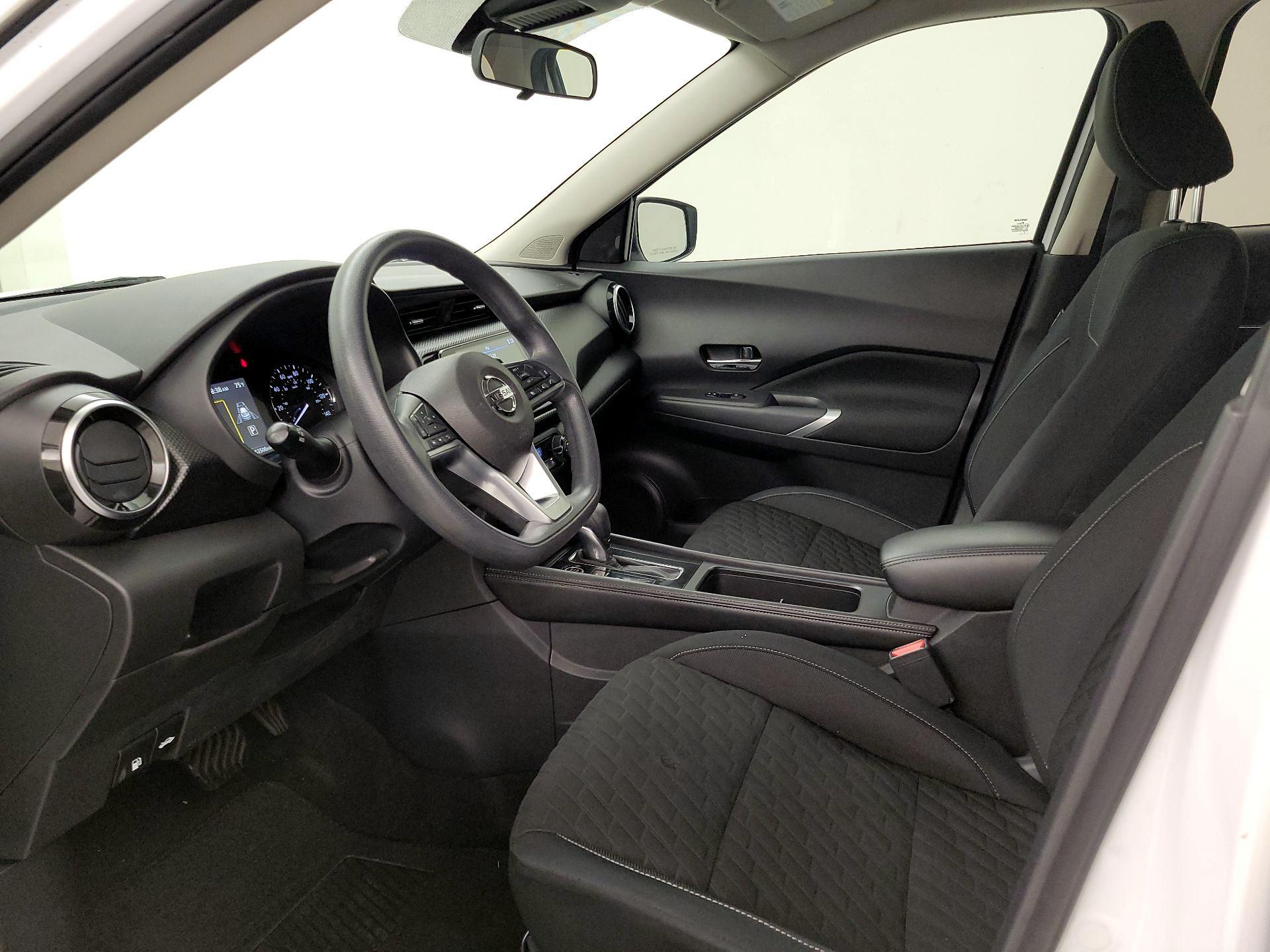 Thumbnail: 2021 Nissan Kicks - 11