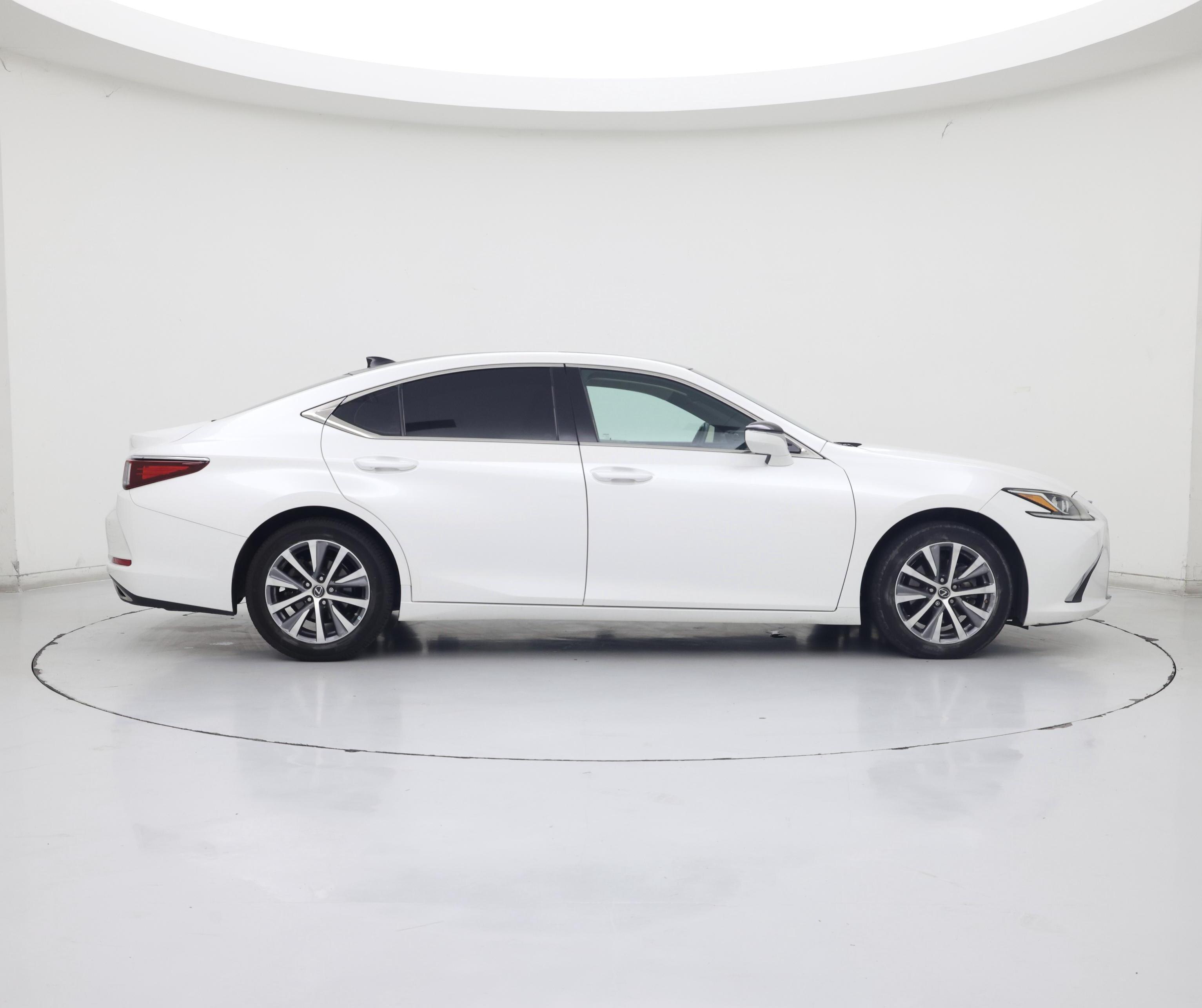 Thumbnail: 2019 Lexus ES - 7