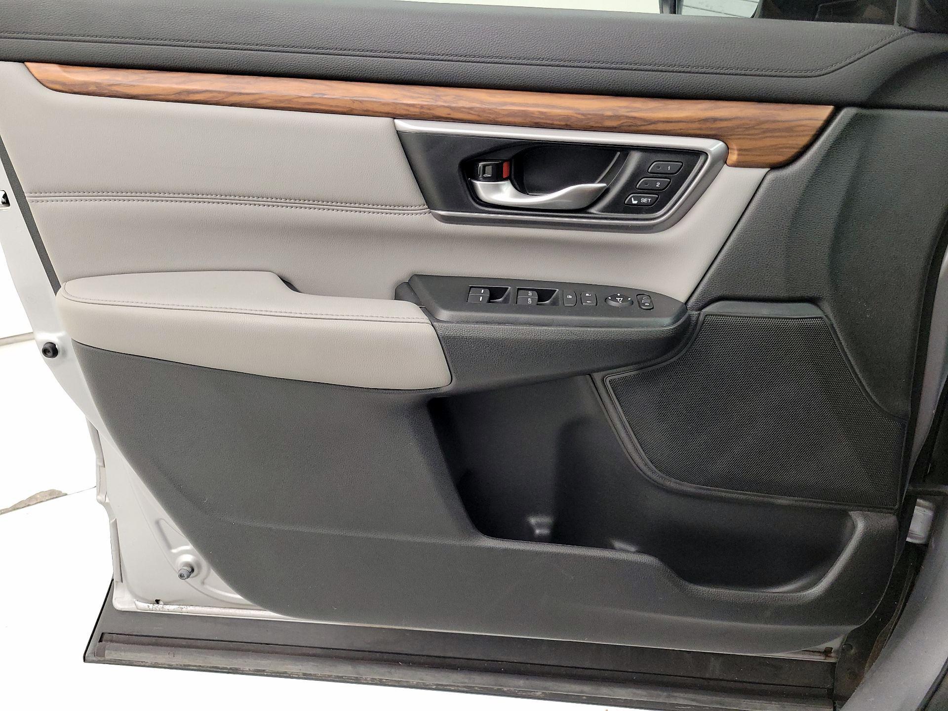 Thumbnail: 2018 Honda CR-V - 12