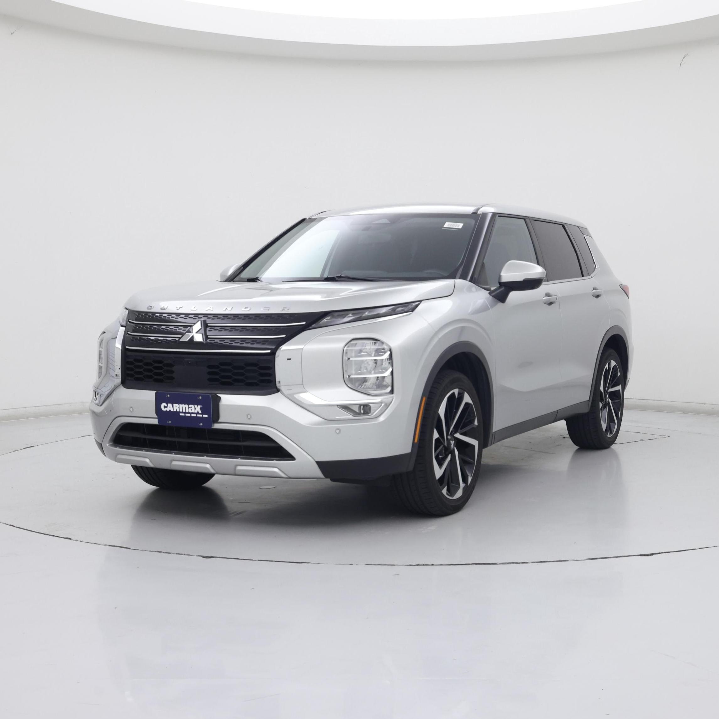 Thumbnail: 2022 Mitsubishi Outlander - 4