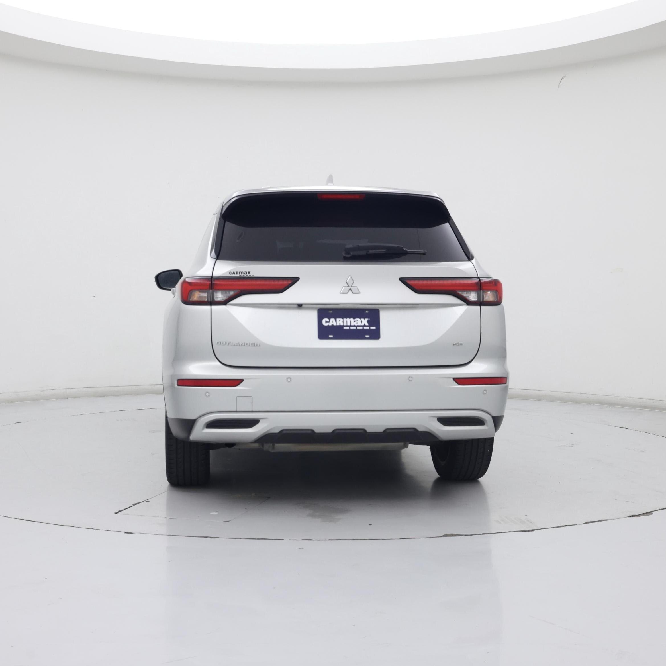 Thumbnail: 2022 Mitsubishi Outlander - 6