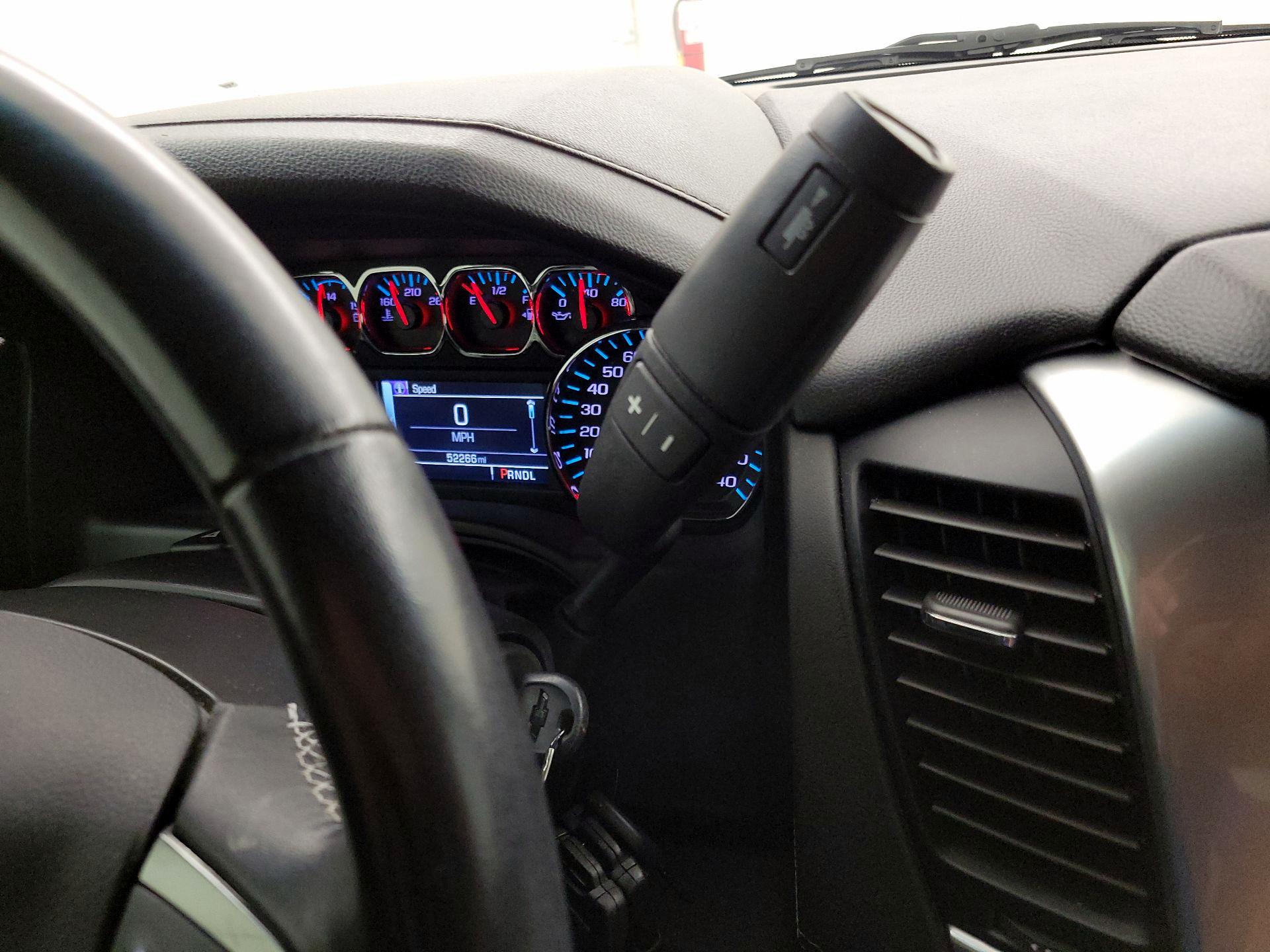 Thumbnail: 2020 Chevrolet Tahoe - 17