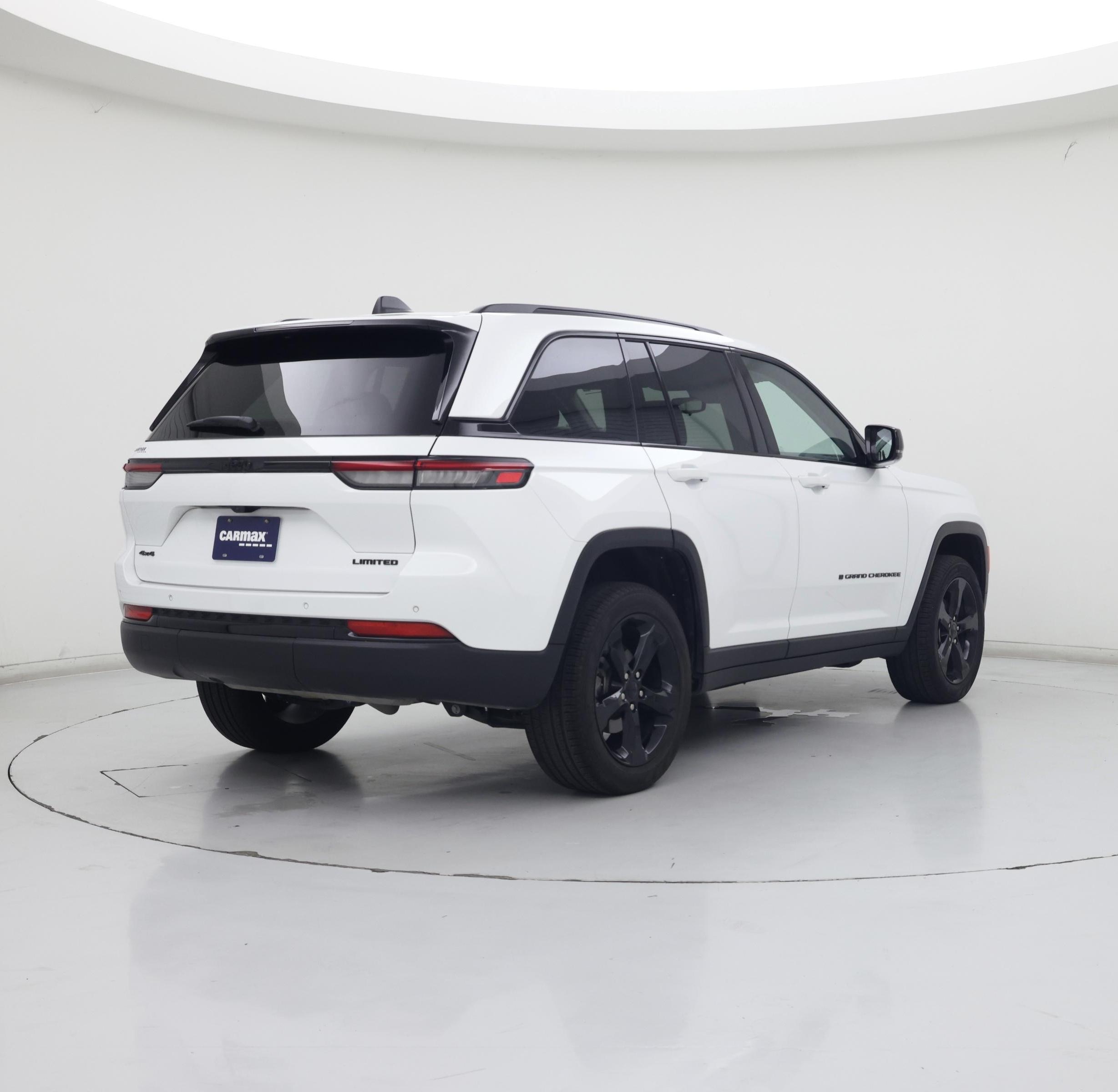 Thumbnail: 2024 Jeep Grand Cherokee - 8