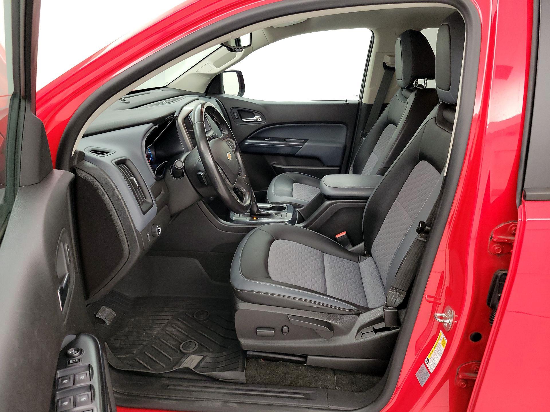 Thumbnail: 2017 Chevrolet Colorado - 11
