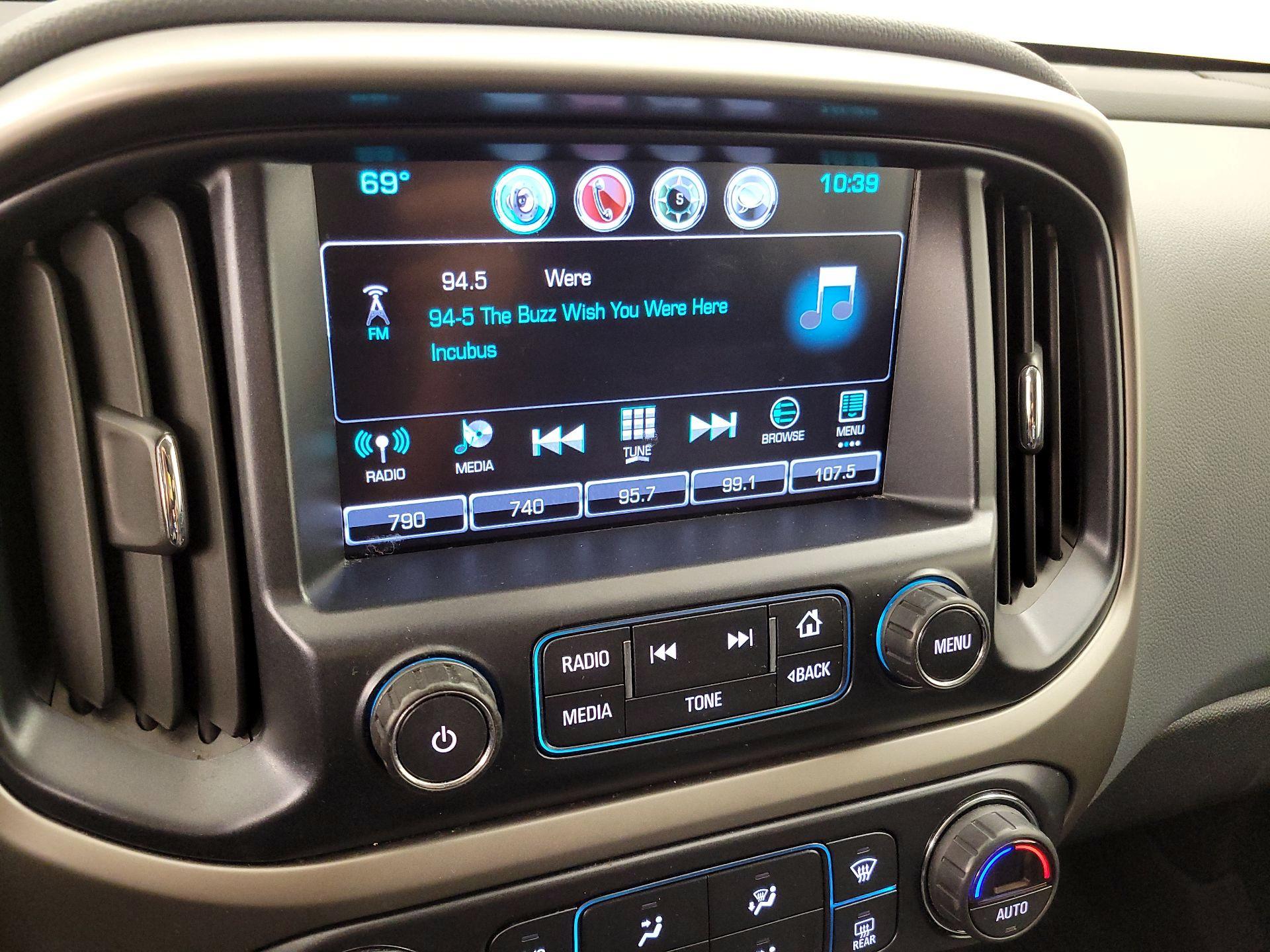 Thumbnail: 2017 Chevrolet Colorado - 15