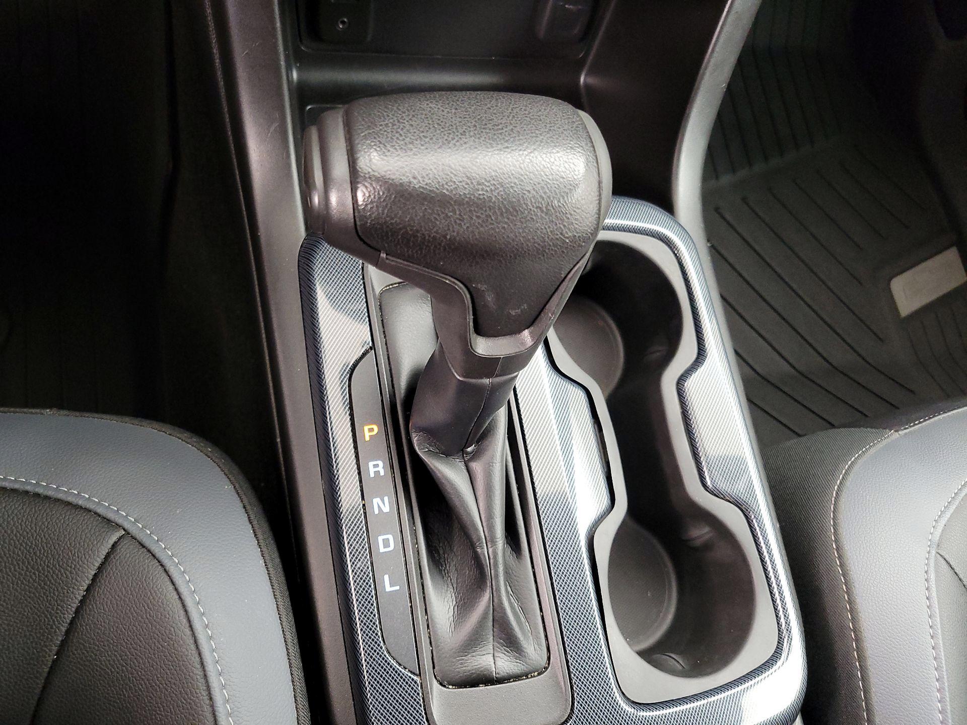 Thumbnail: 2017 Chevrolet Colorado - 17