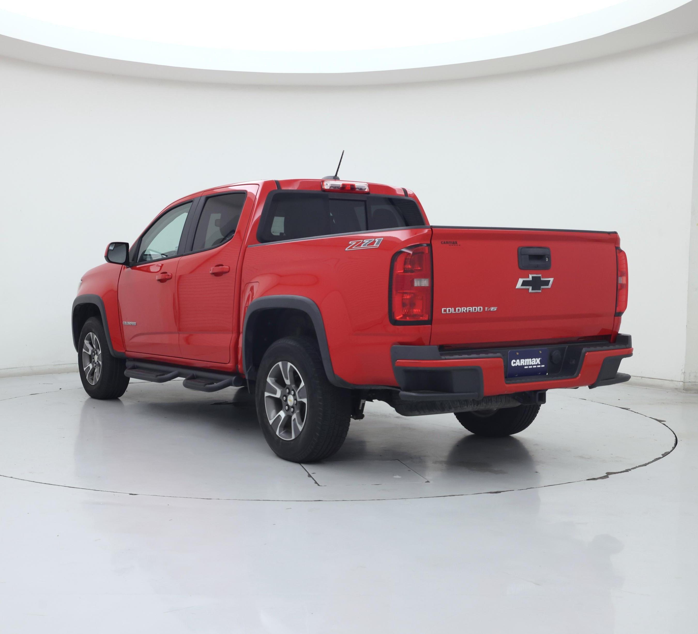 Thumbnail: 2017 Chevrolet Colorado - 2