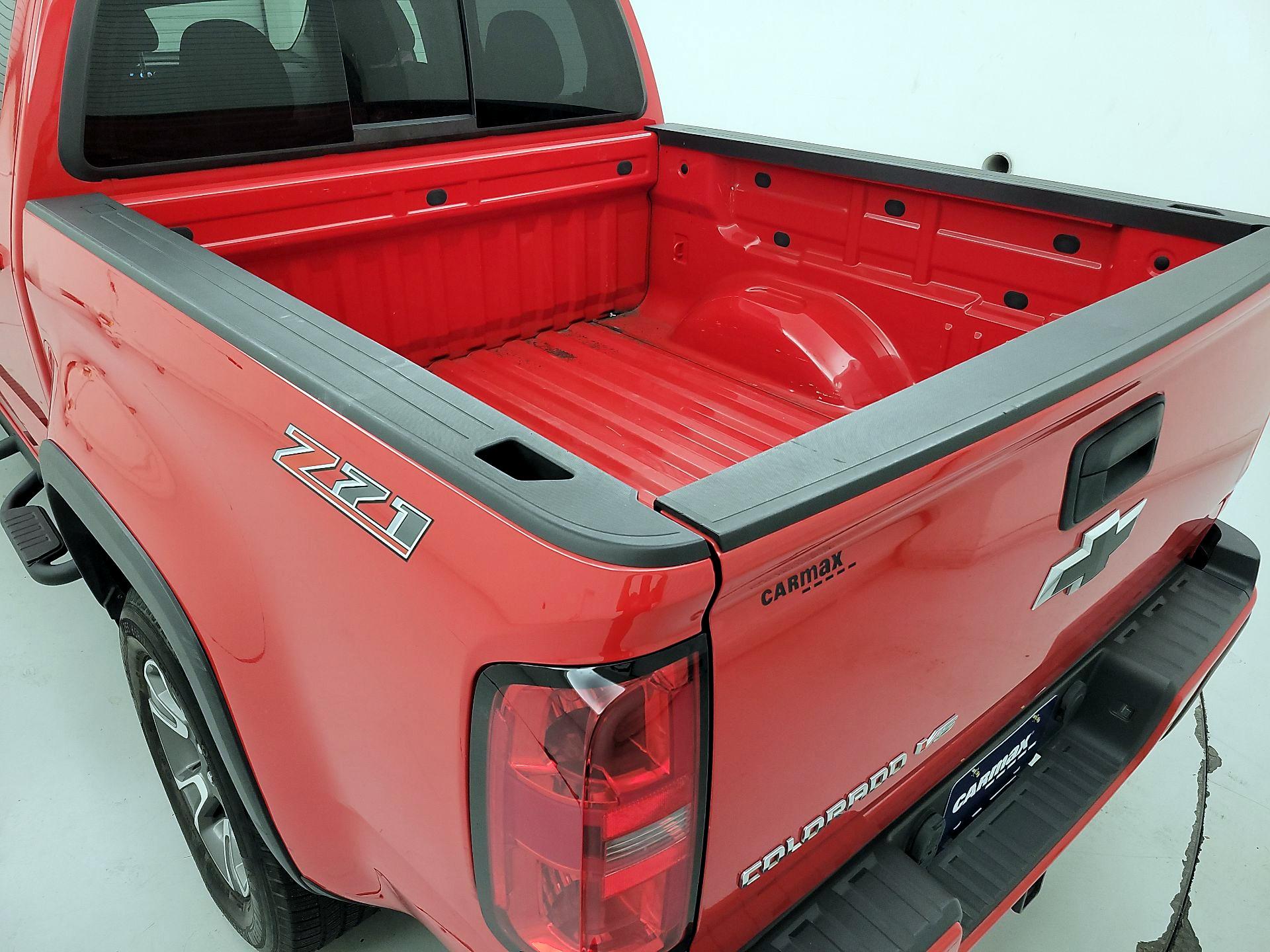 Thumbnail: 2017 Chevrolet Colorado - 20