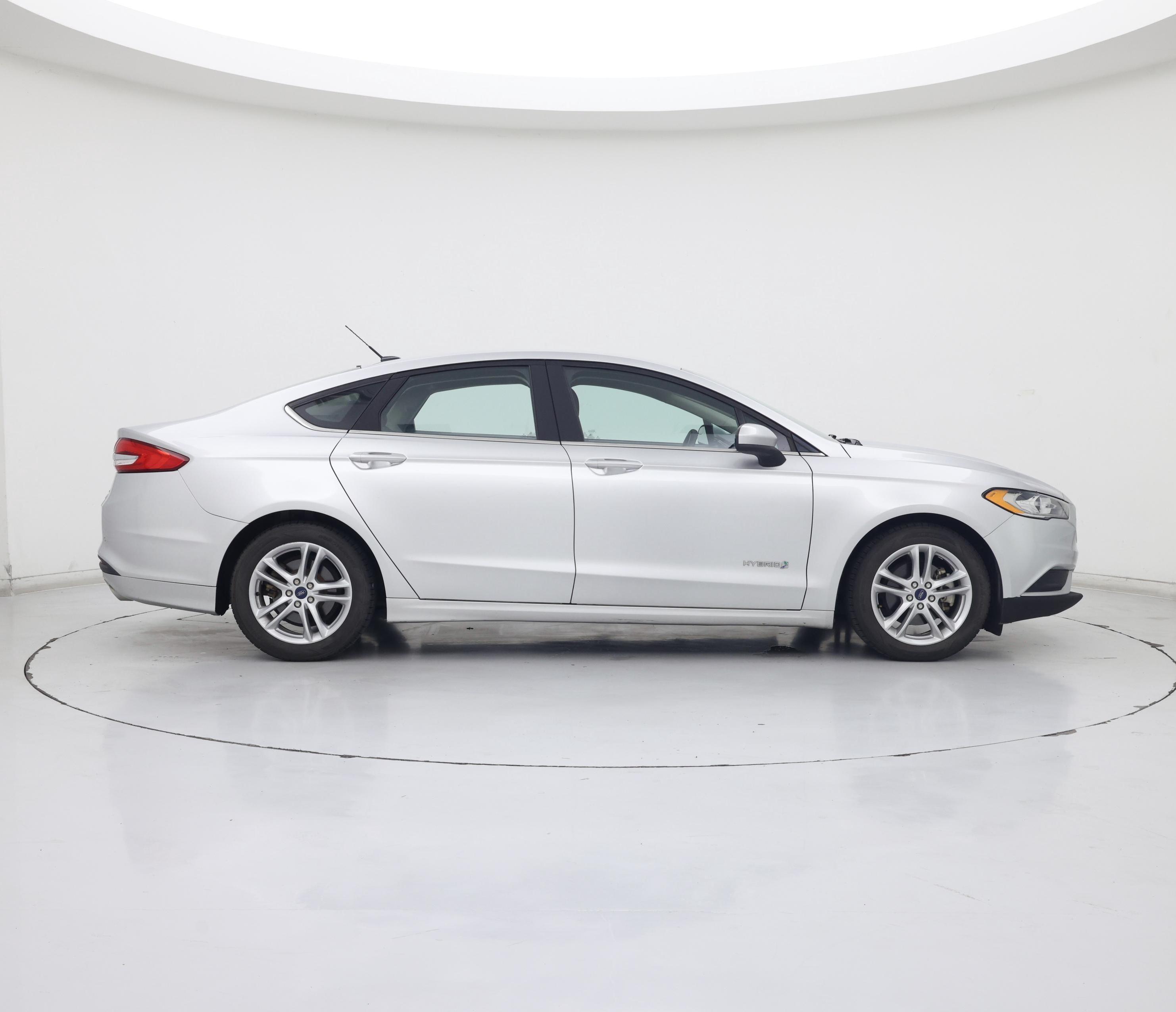 Thumbnail: 2018 Ford Fusion - 7