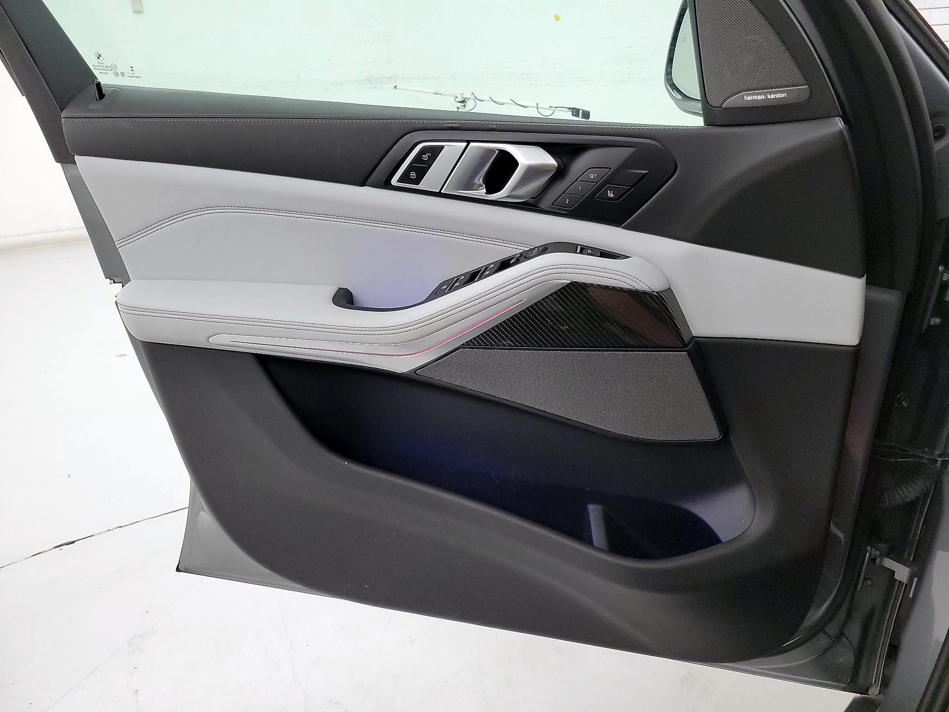 Thumbnail: 2024 BMW X5 - 12