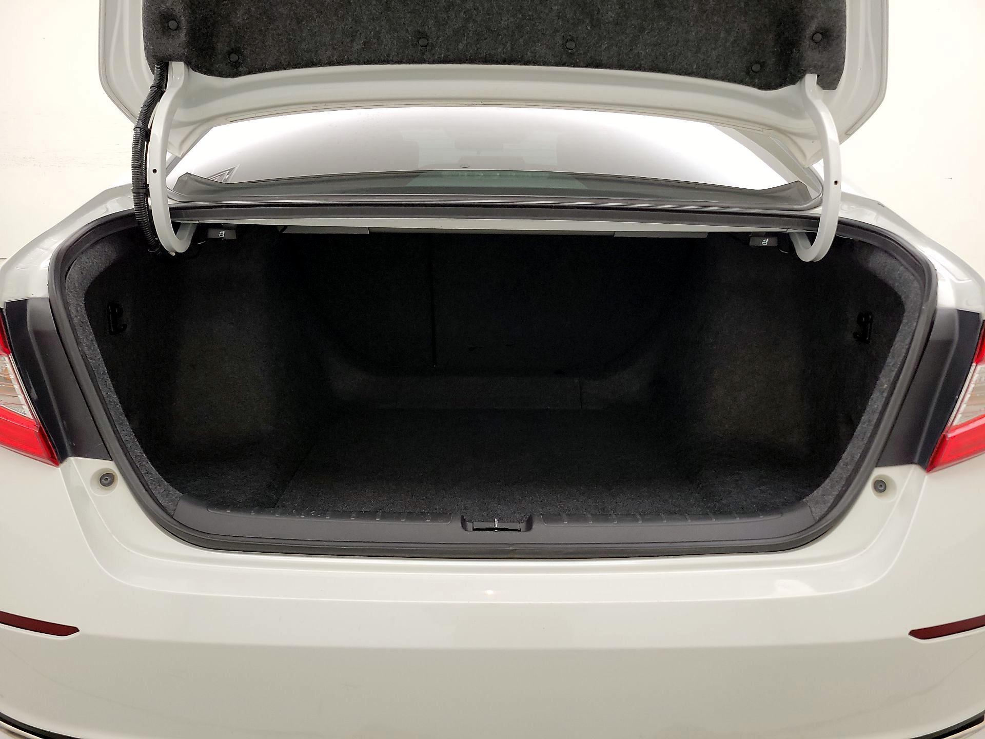 Thumbnail: 2020 Honda Accord - 20