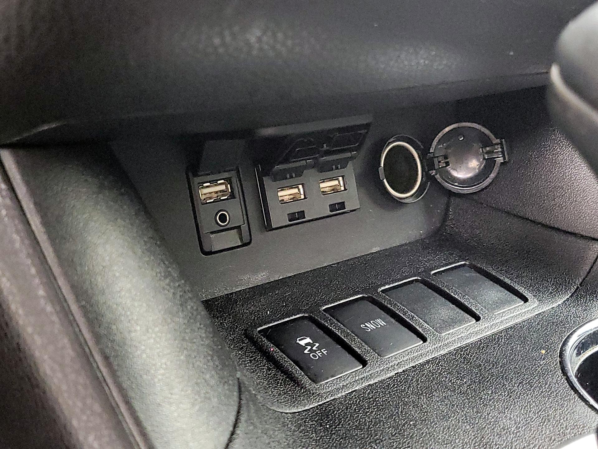 Thumbnail: 2019 Toyota Highlander - 18