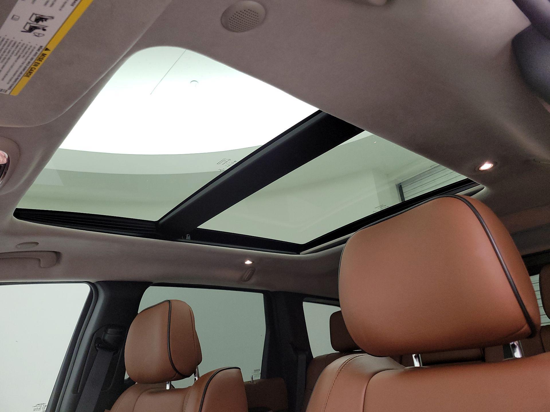 Thumbnail: 2016 Jeep Grand Cherokee - 20