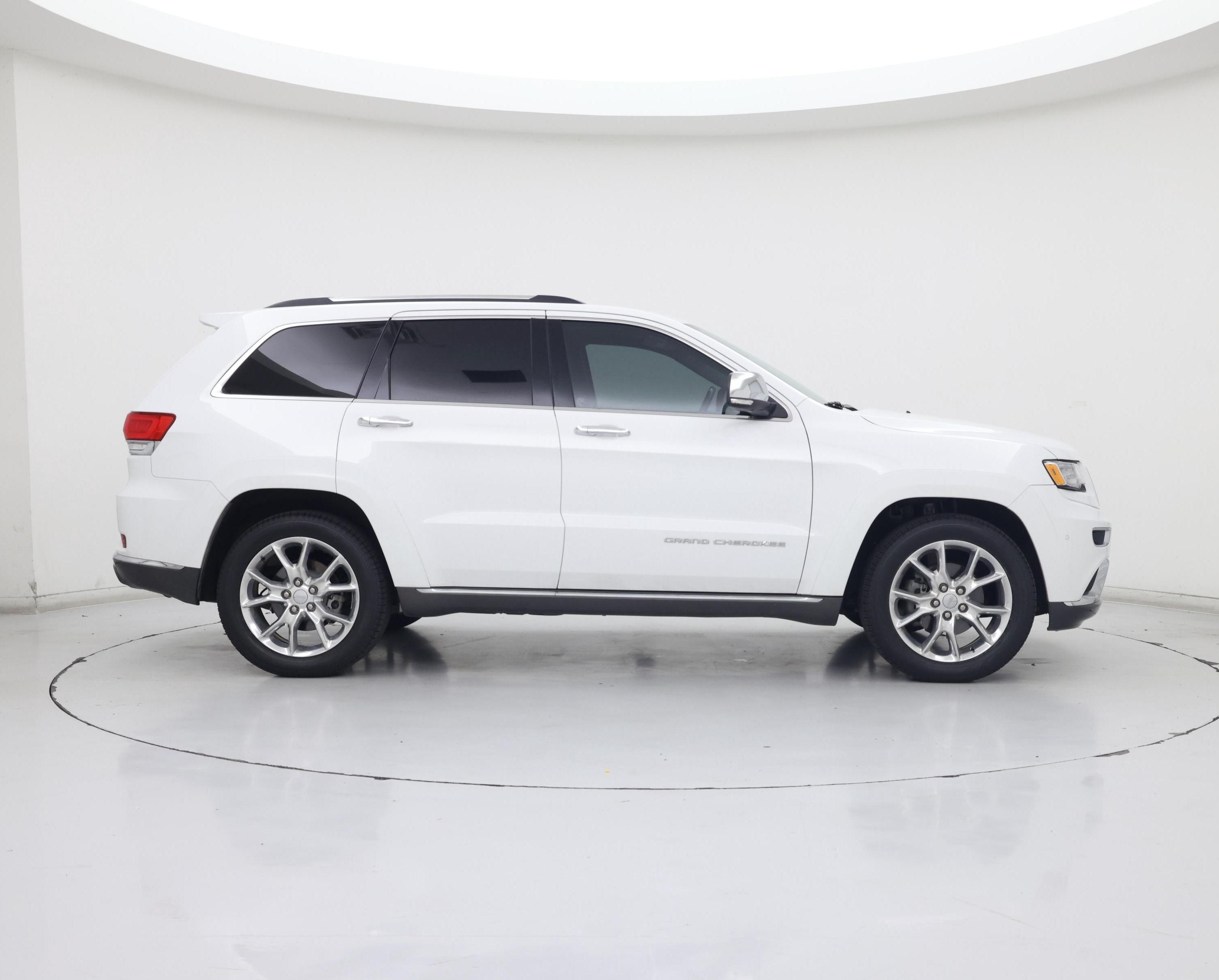 Thumbnail: 2016 Jeep Grand Cherokee - 7