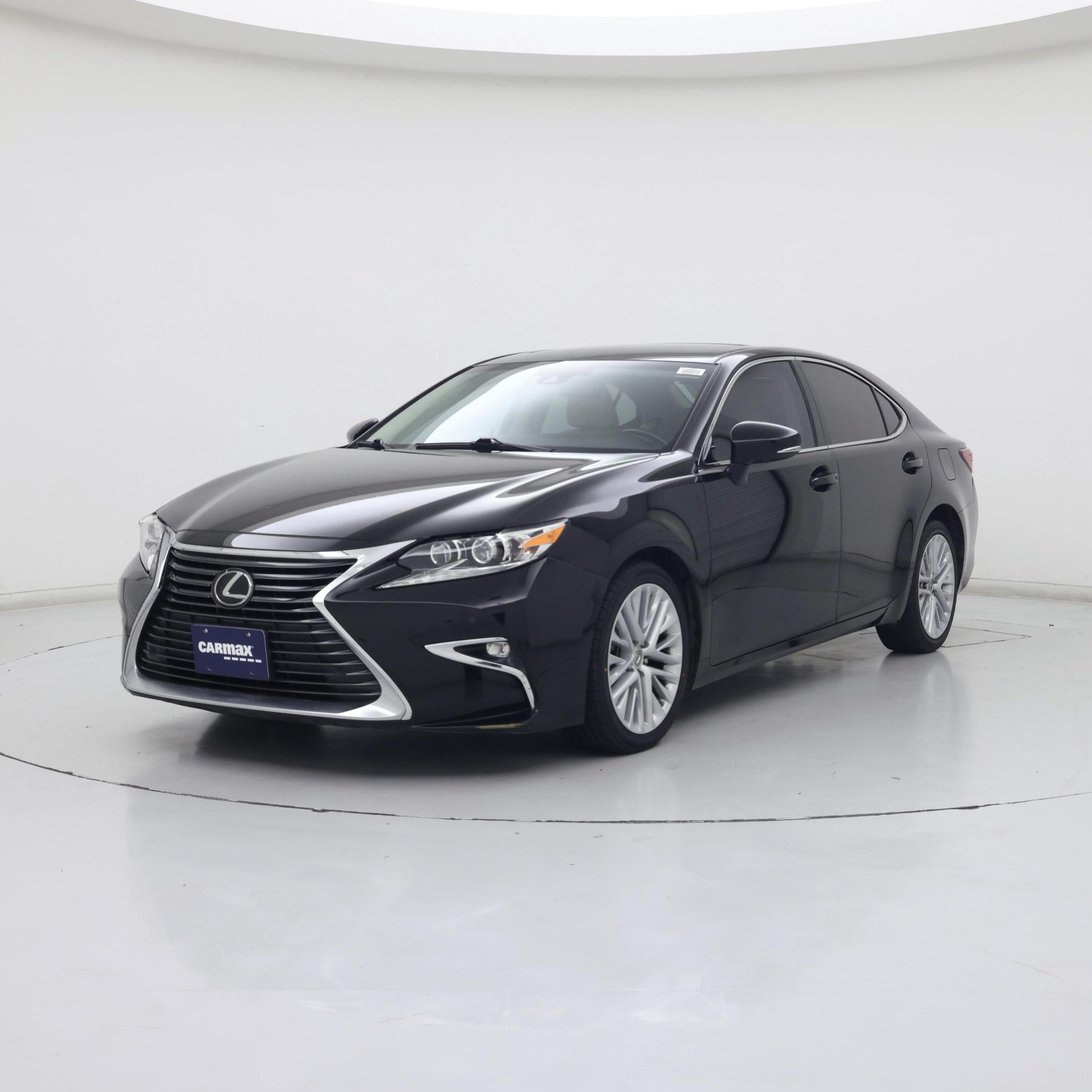 Thumbnail: 2016 Lexus ES - 4