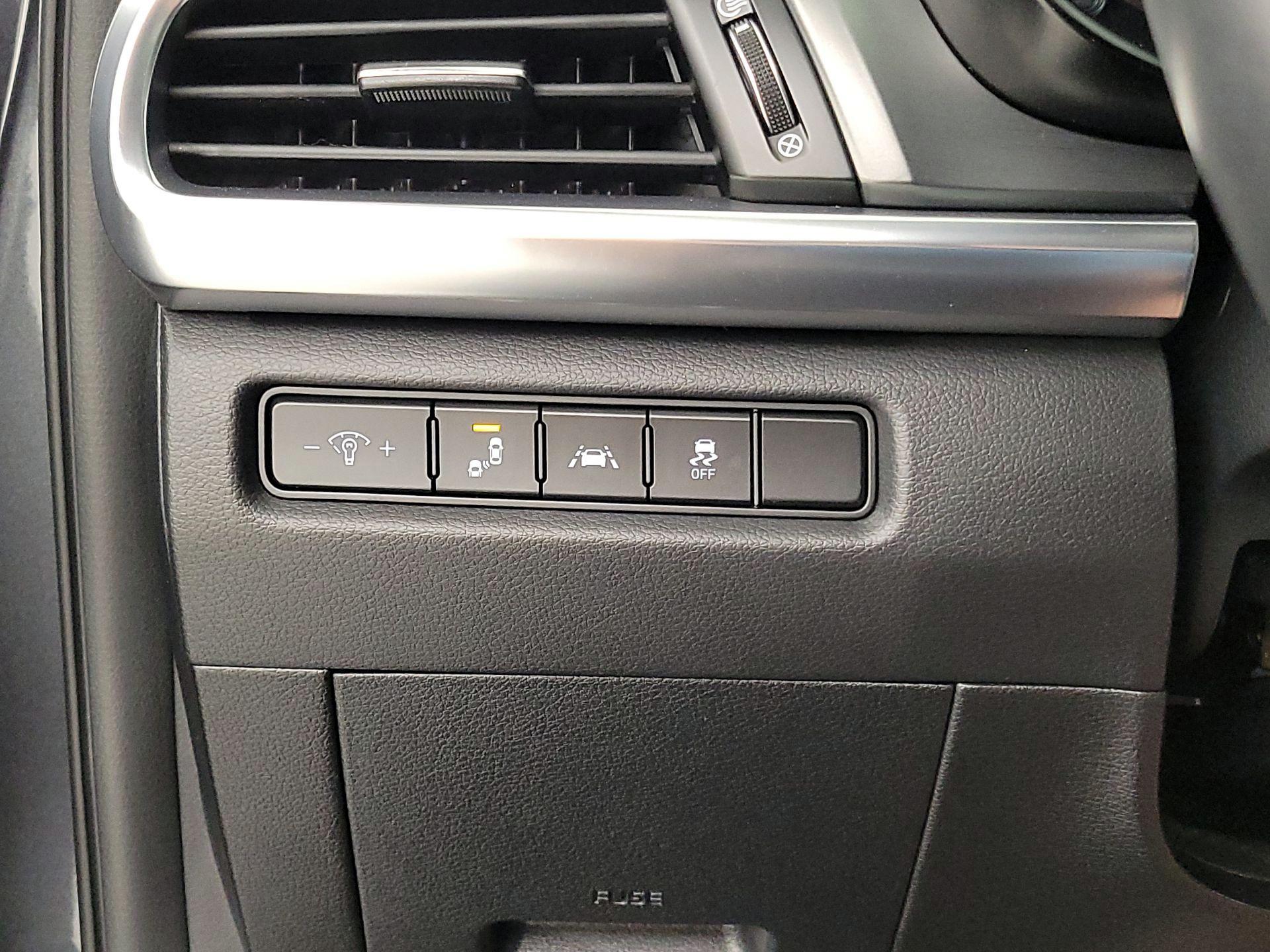 Thumbnail: 2022 Kia Telluride - 13