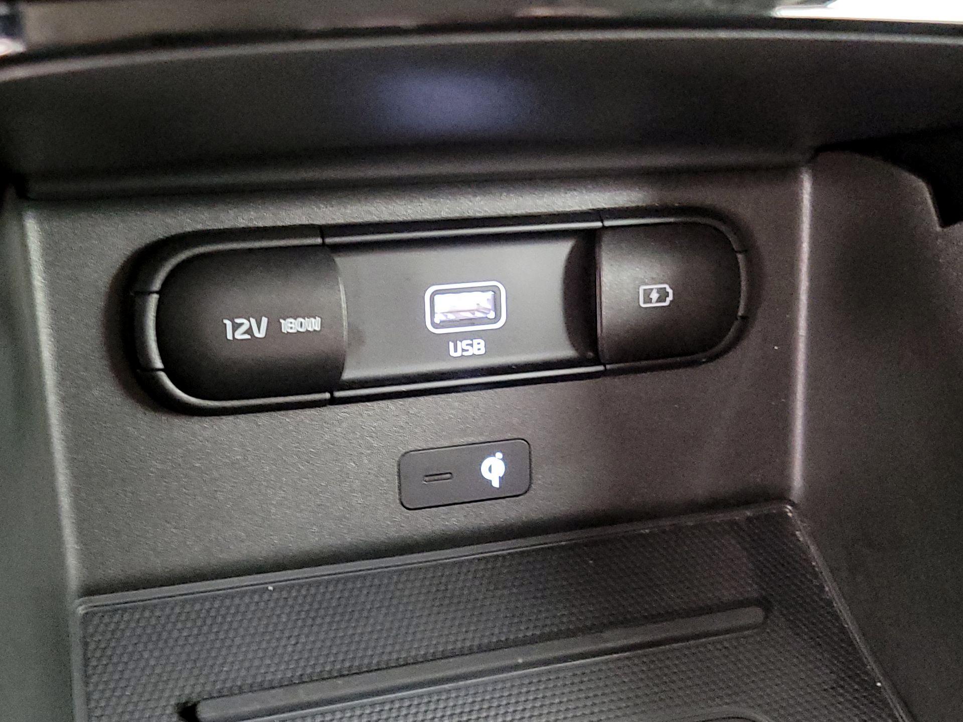 Thumbnail: 2022 Kia Telluride - 19