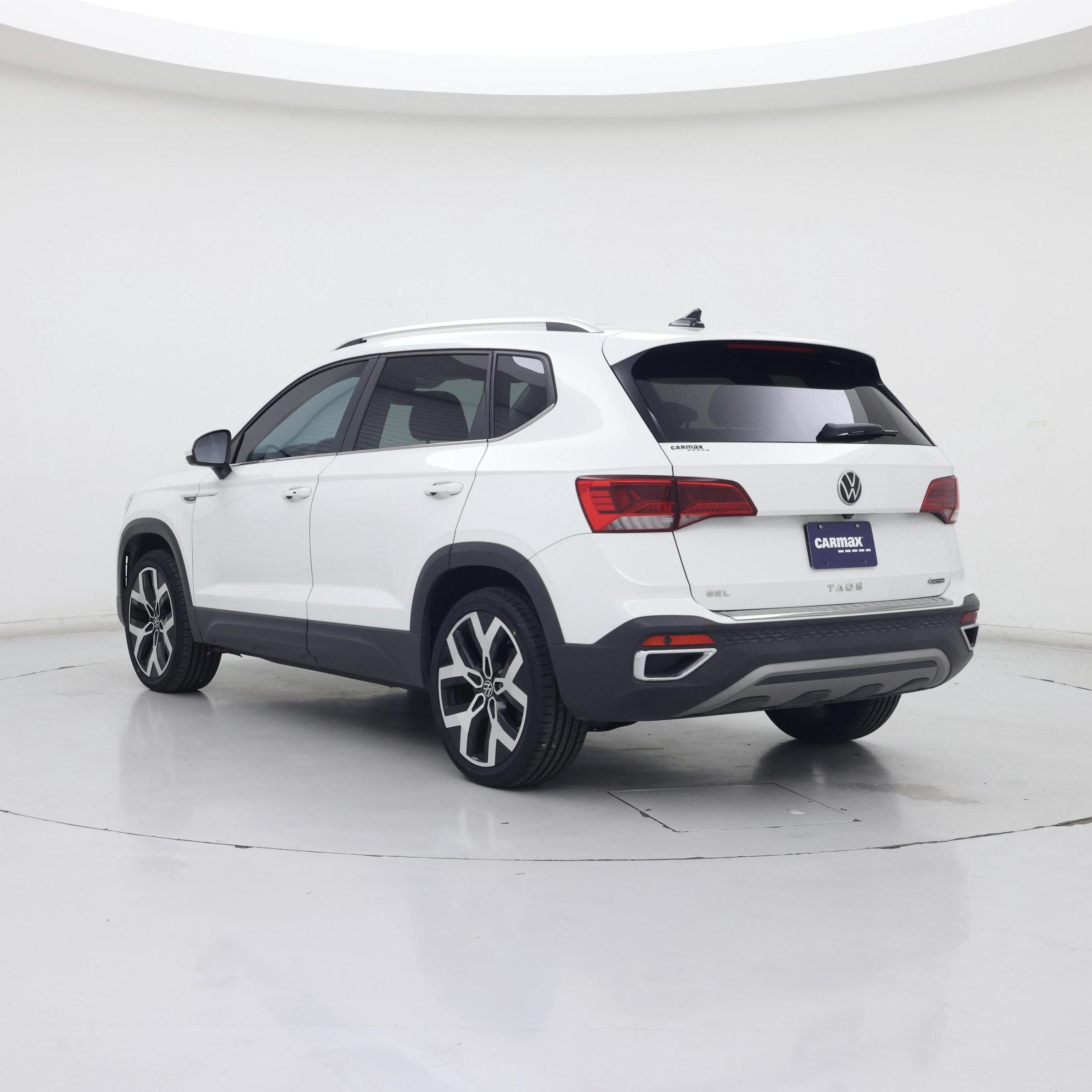 Thumbnail: 2022 Volkswagen Taos - 2