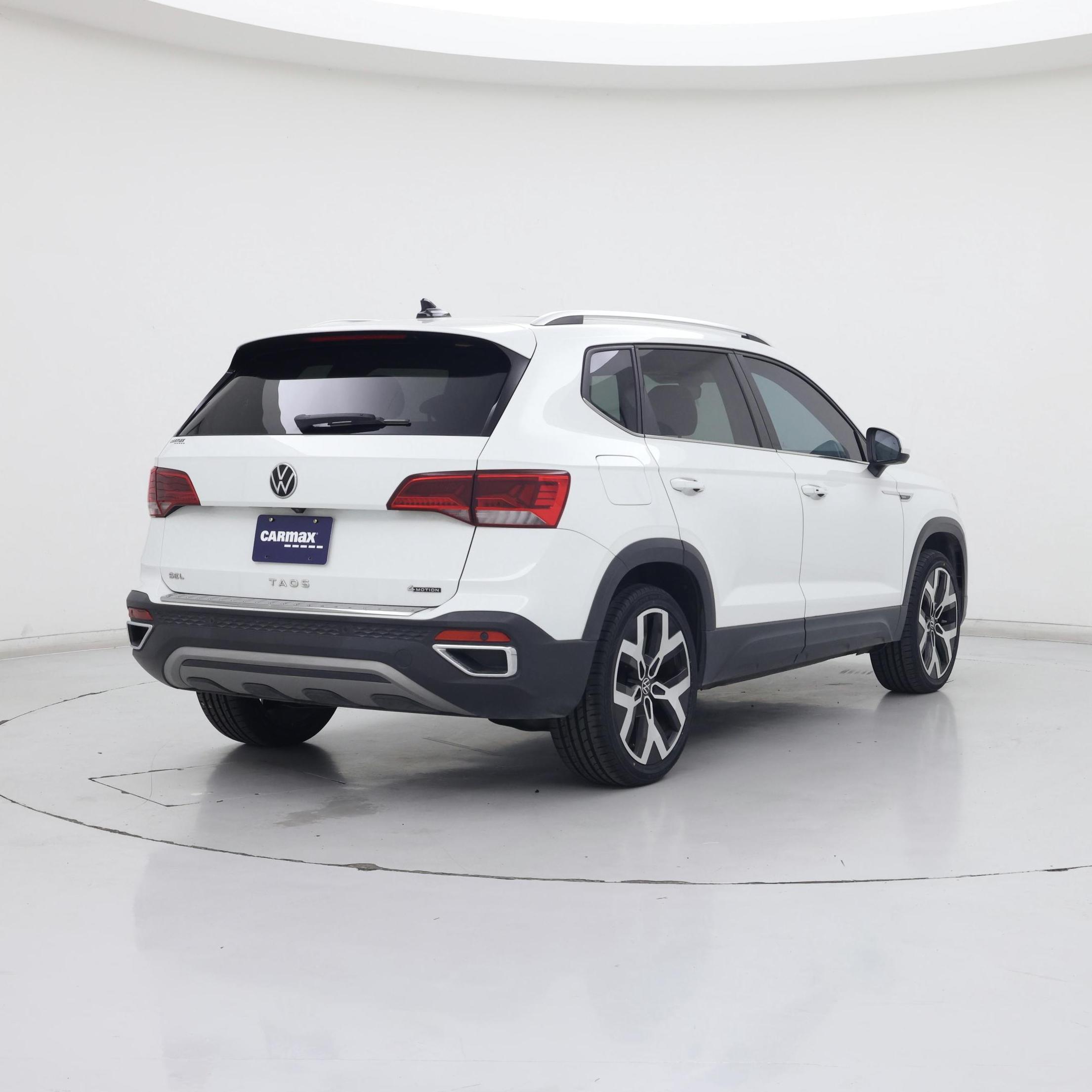 Thumbnail: 2022 Volkswagen Taos - 8