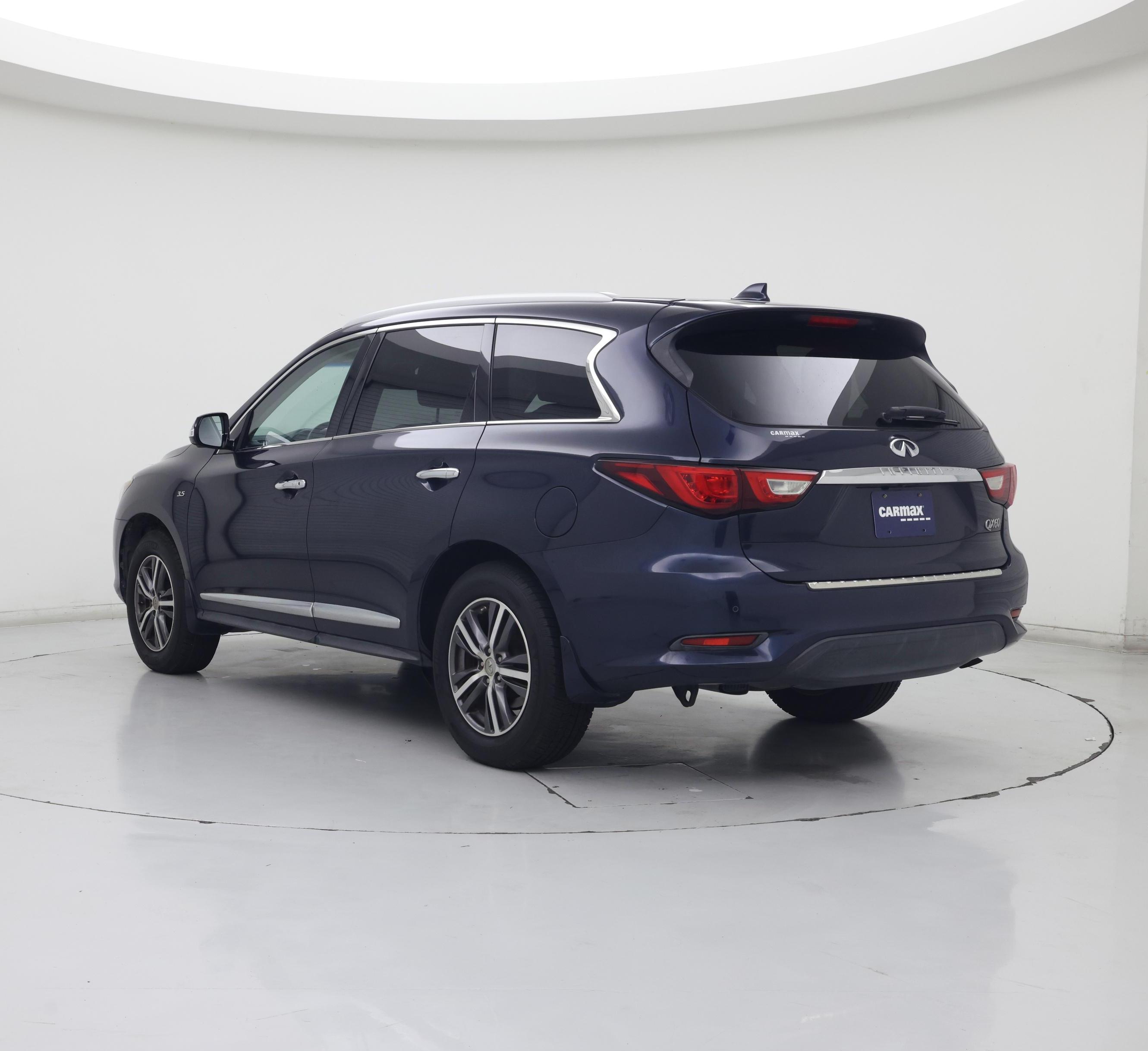 Thumbnail: 2016 INFINITI QX60 - 2