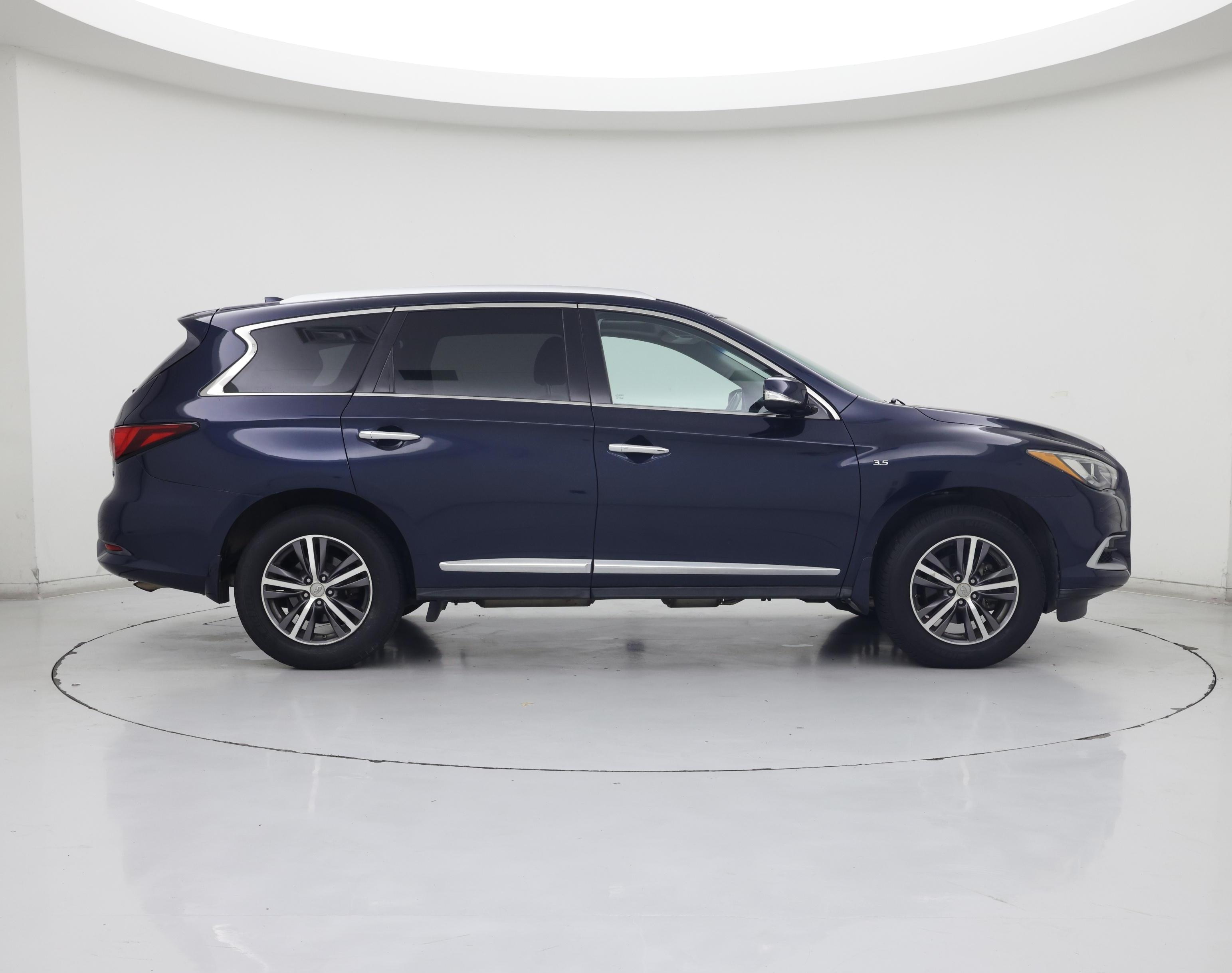 Thumbnail: 2016 INFINITI QX60 - 7