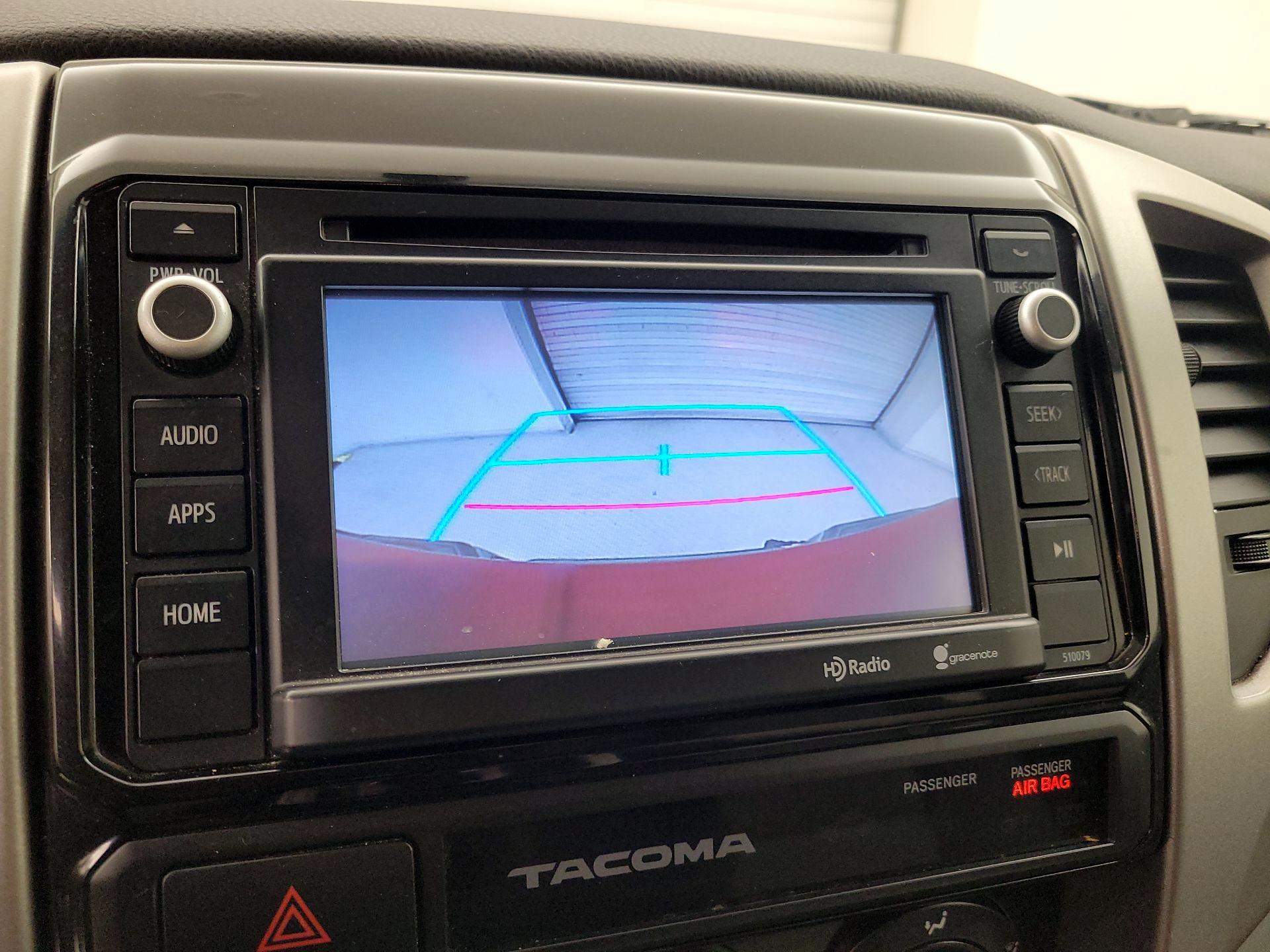 Thumbnail: 2015 Toyota Tacoma - 14