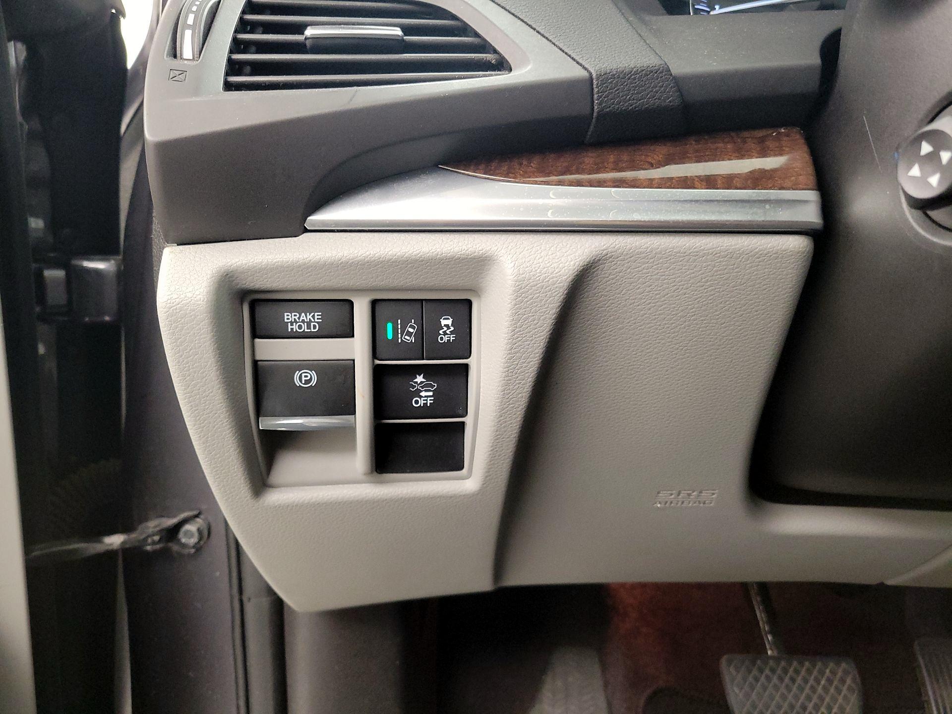 Thumbnail: 2017 Acura MDX - 13