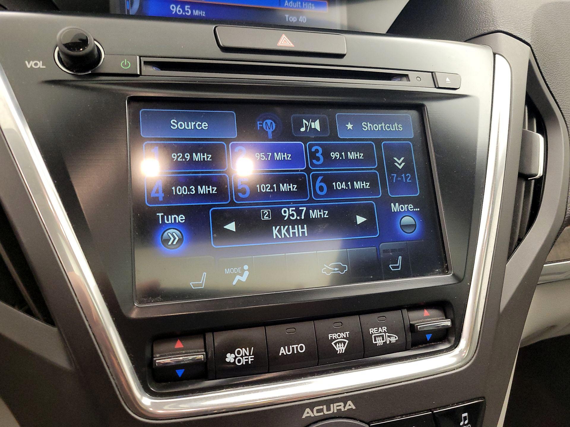 Thumbnail: 2017 Acura MDX - 15