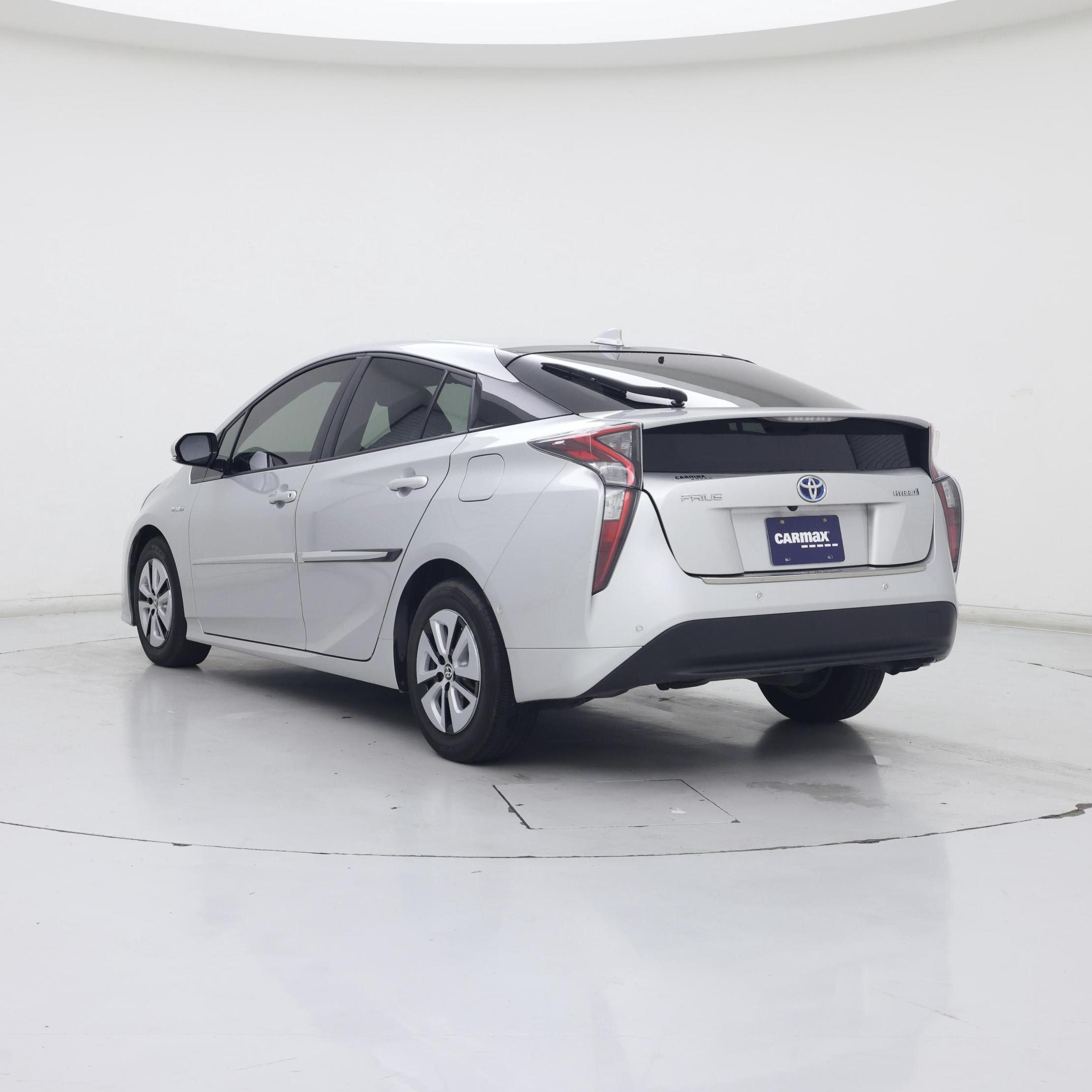 Thumbnail: 2017 Toyota Prius - 2