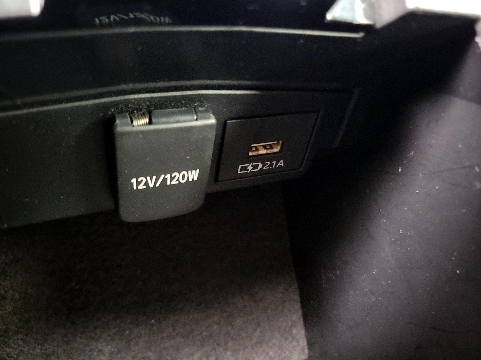 Thumbnail: 2020 Toyota Corolla - 18