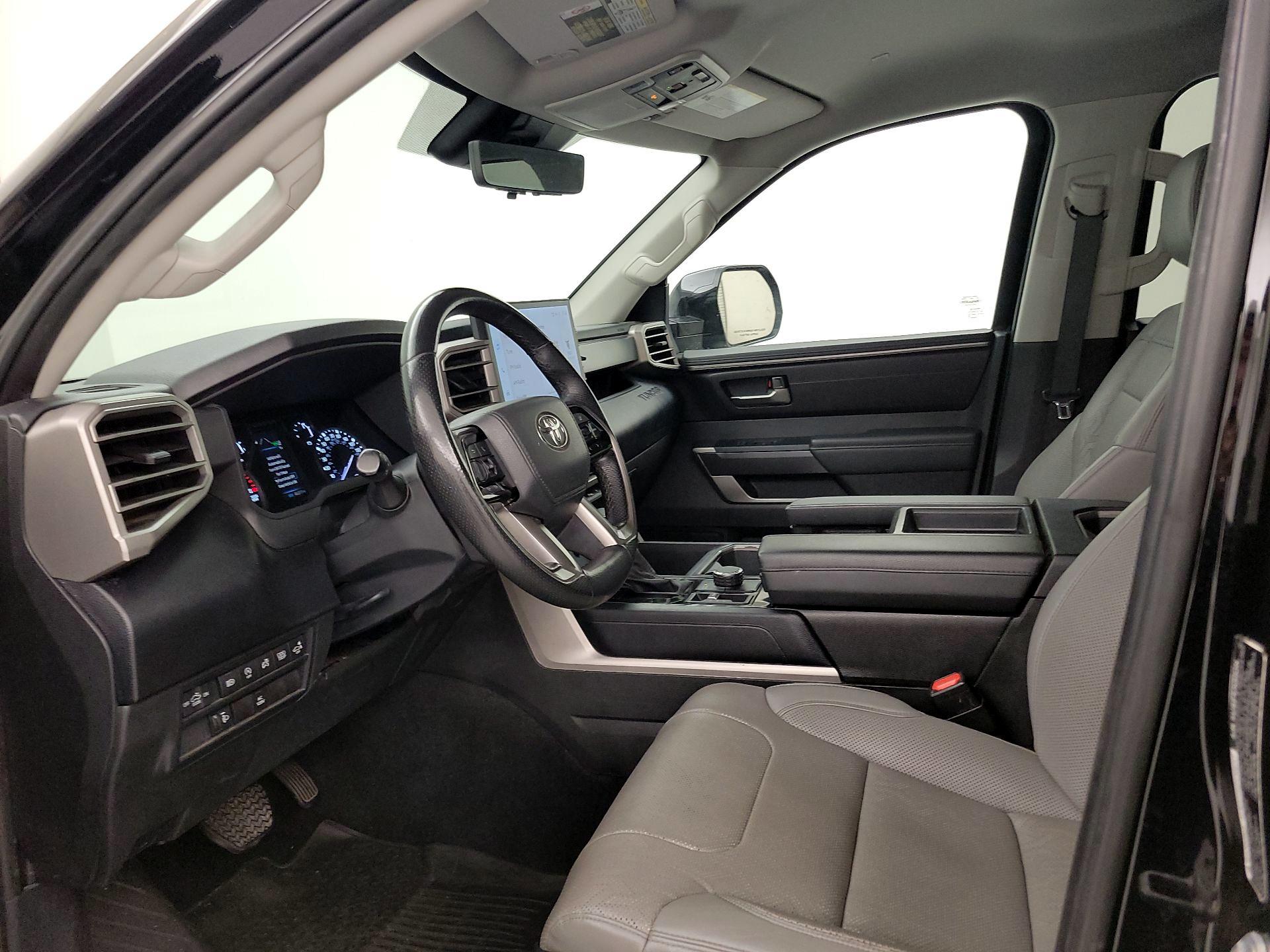 Thumbnail: 2022 Toyota Tundra - 11