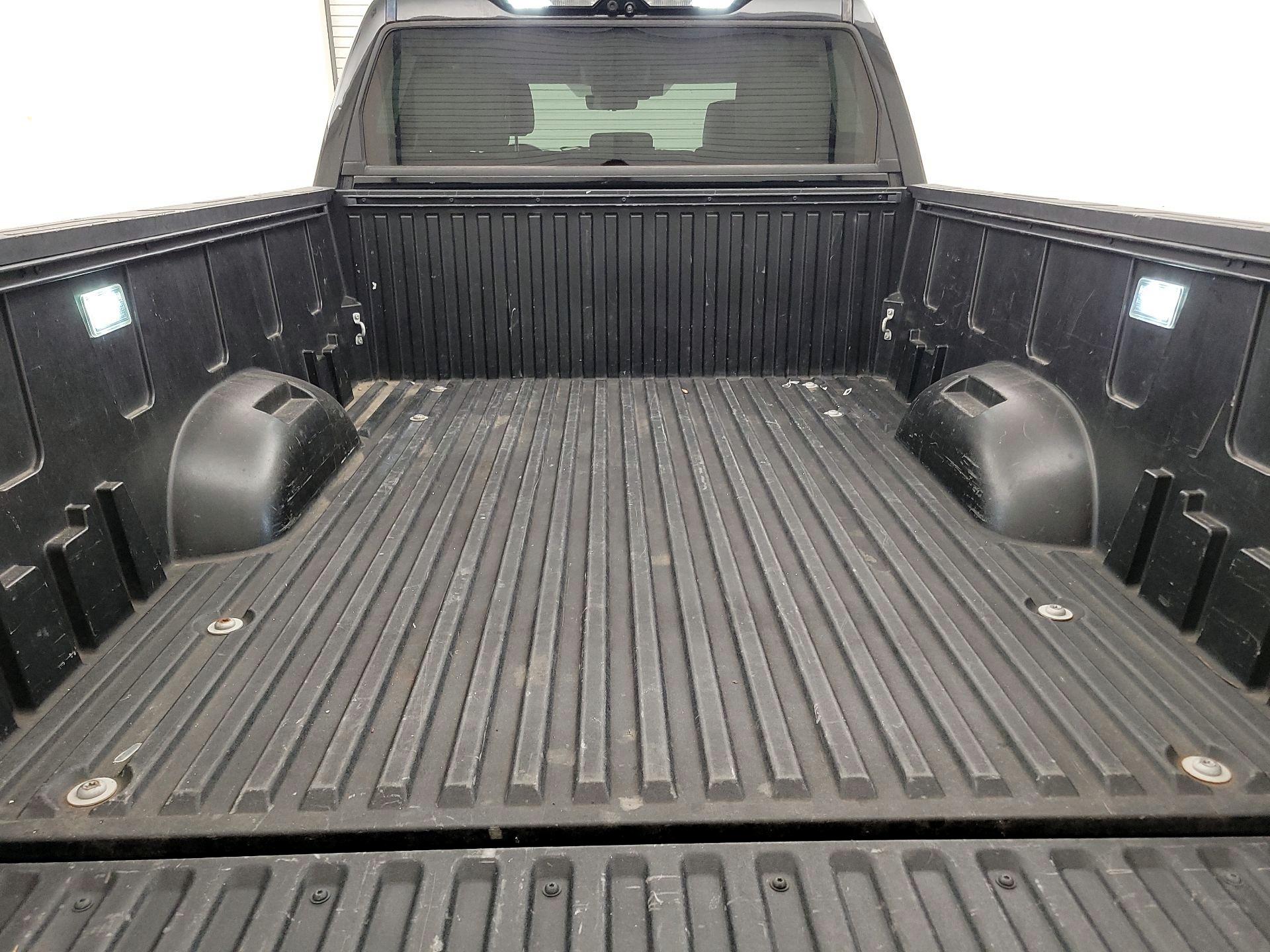 Thumbnail: 2022 Toyota Tundra - 20