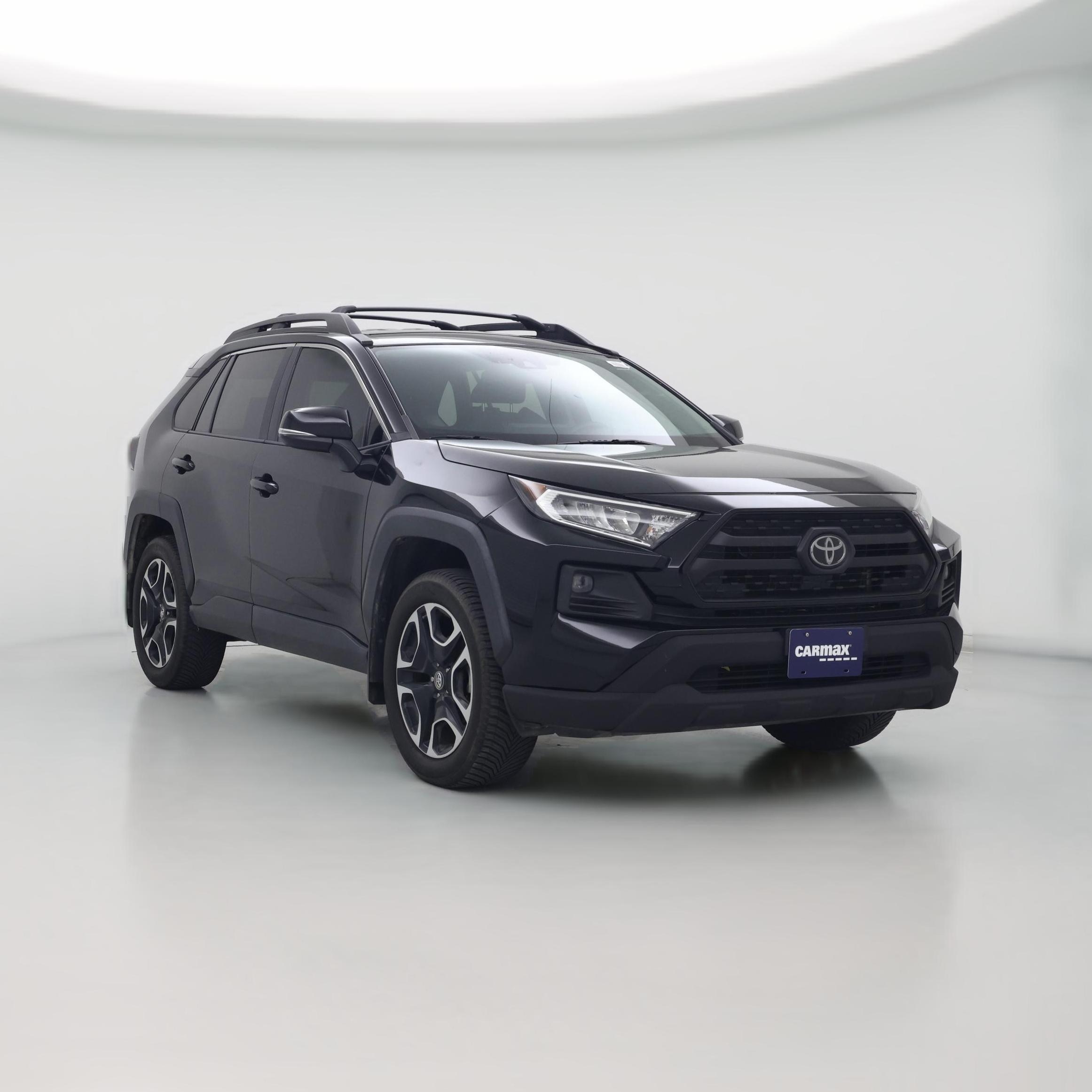 Thumbnail: 2019 Toyota RAV4 - 1