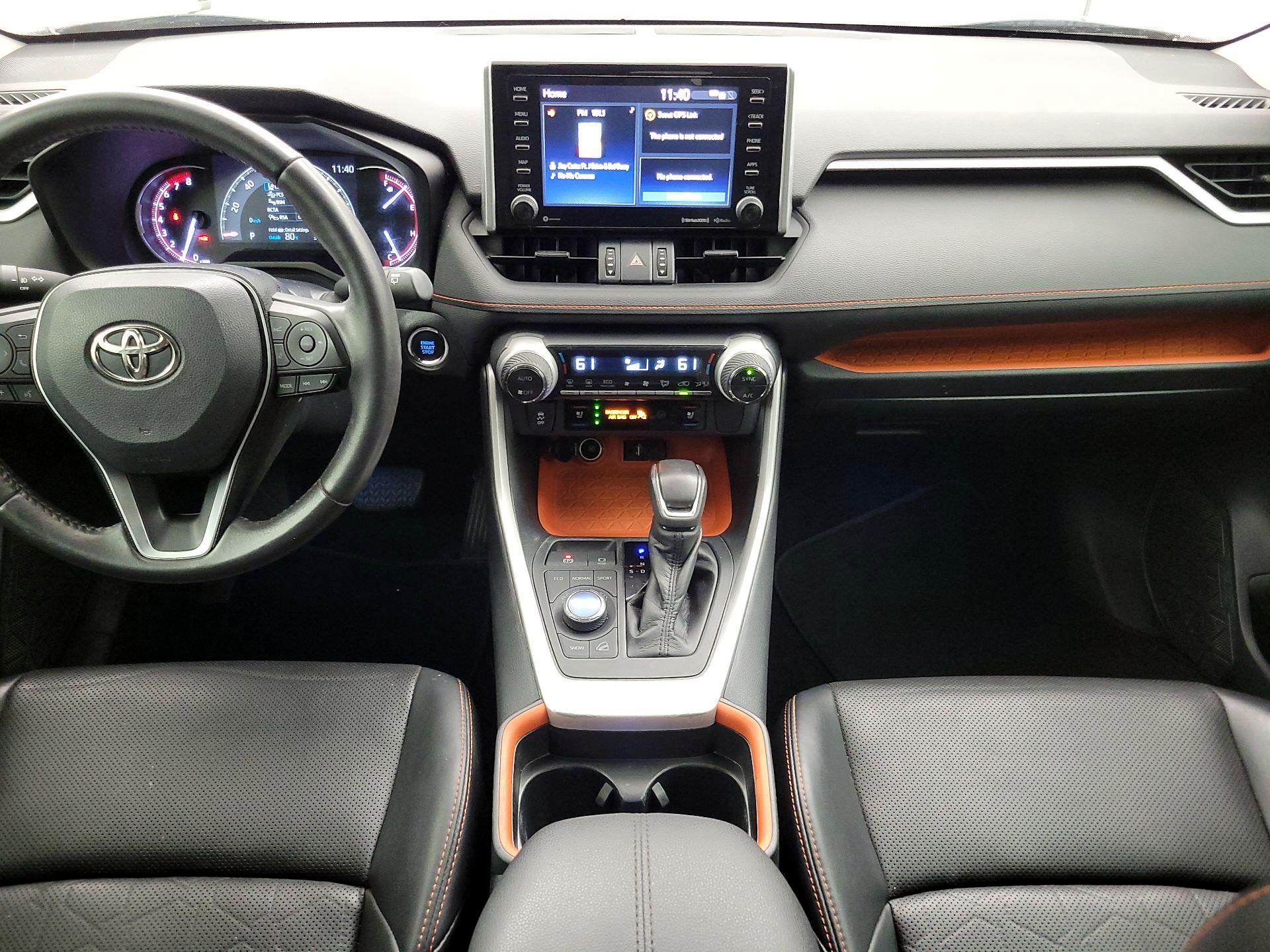 Thumbnail: 2019 Toyota RAV4 - 9